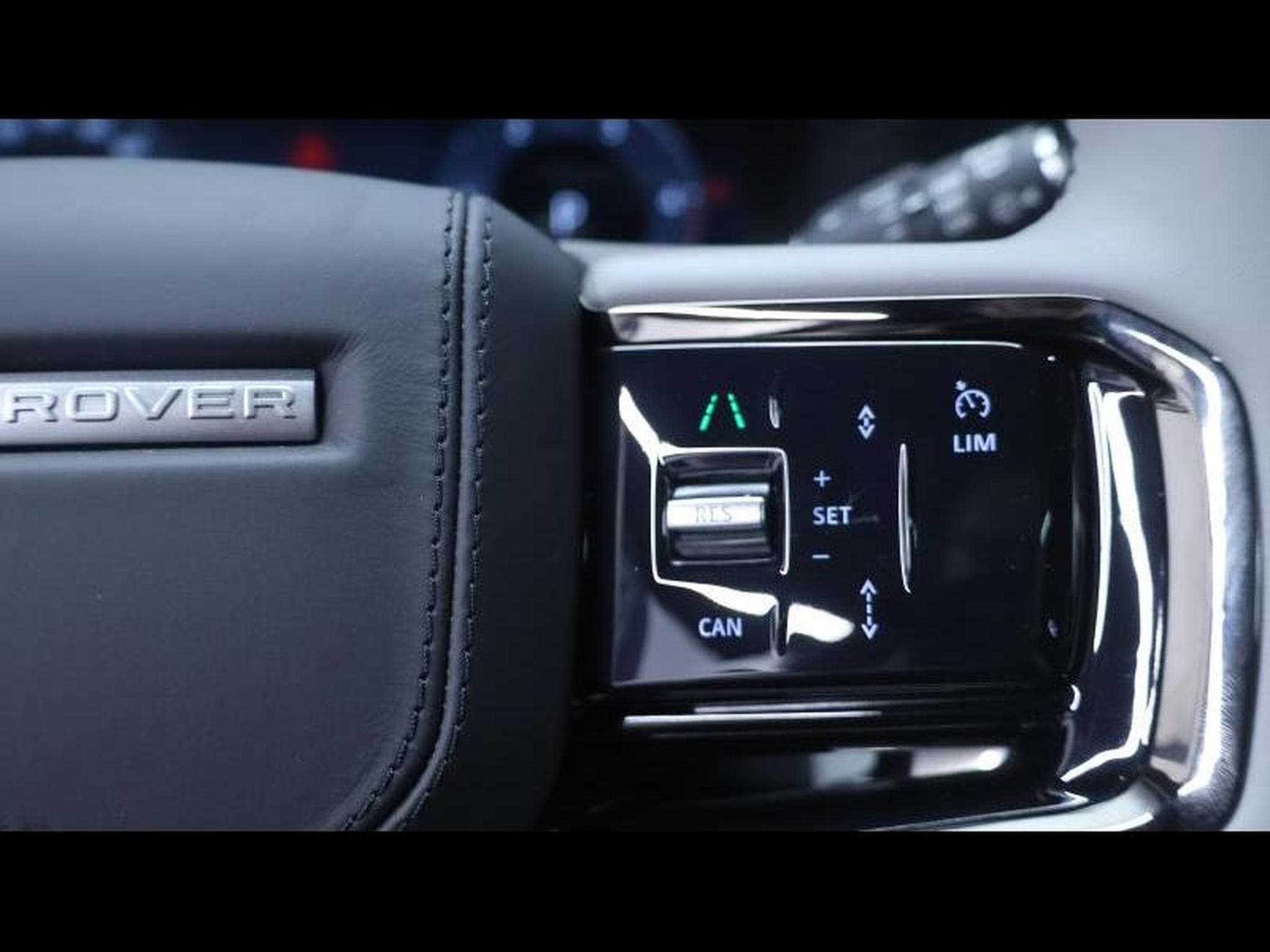 Land-Rover Range Rover Velar D200 S AWD Auto (2026) - Photo 16
