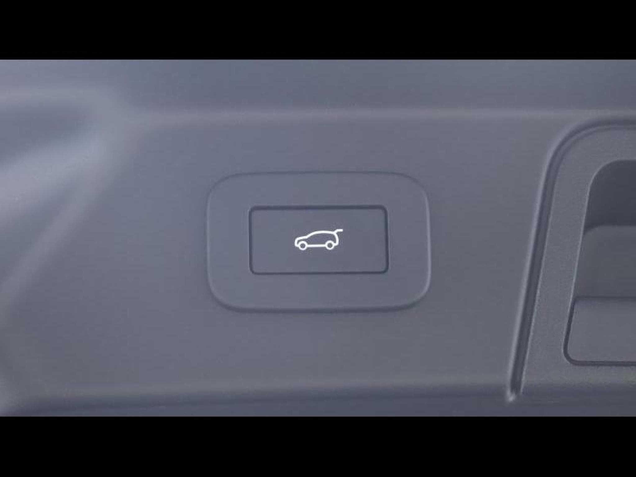 Land-Rover Range Rover Velar D200 S AWD Auto (2026) - Photo 28