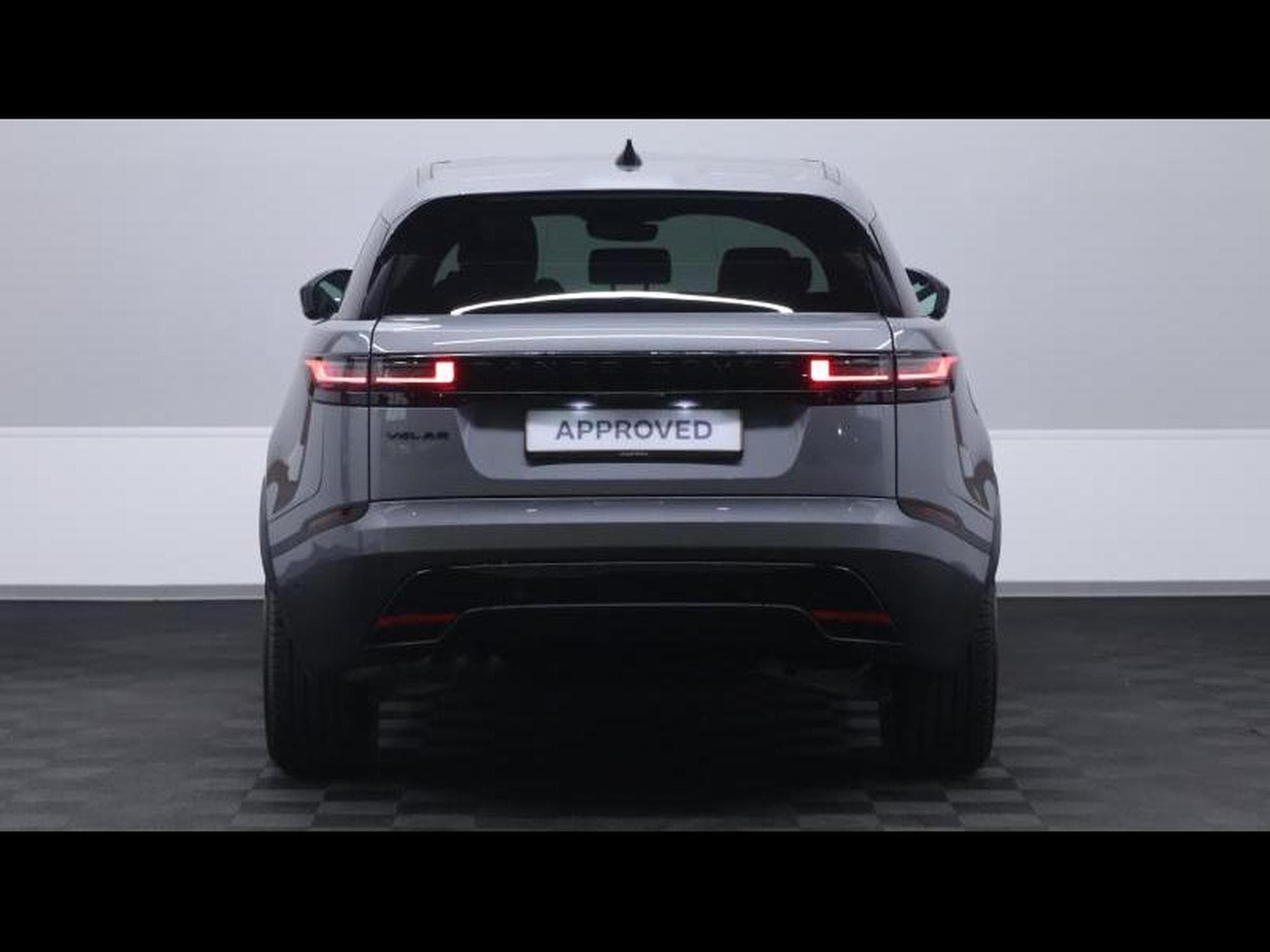 Land-Rover Range Rover Velar D200 S AWD Auto (2026) - Photo 5
