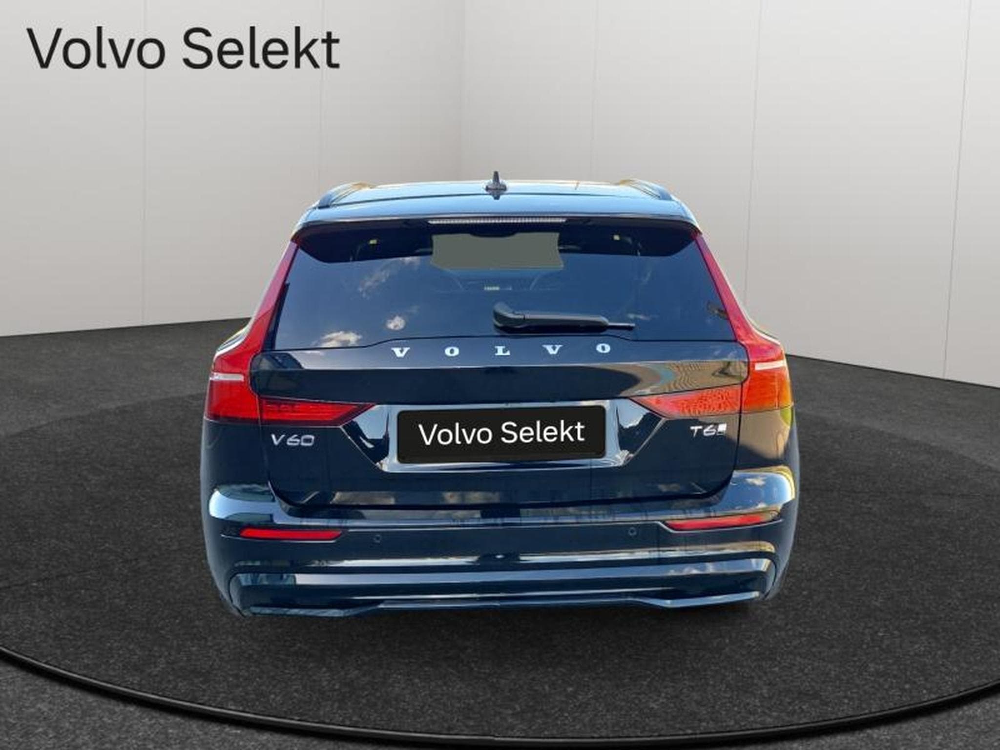 Volvo V60 T6 Plus Dark / Hybride (2025) - Photo 6