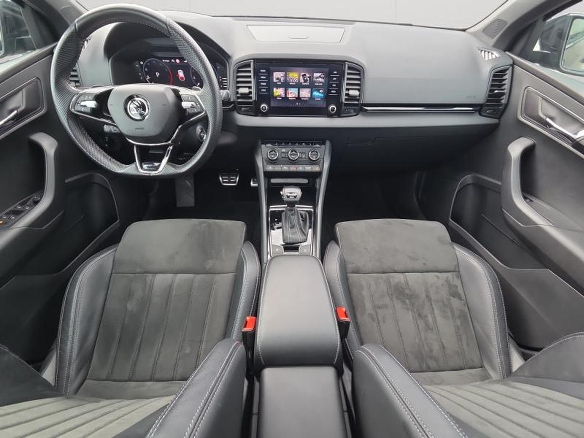 Skoda Karoq Sportline/DSG/LED/NAVI/AHK (2022) - Photo 3