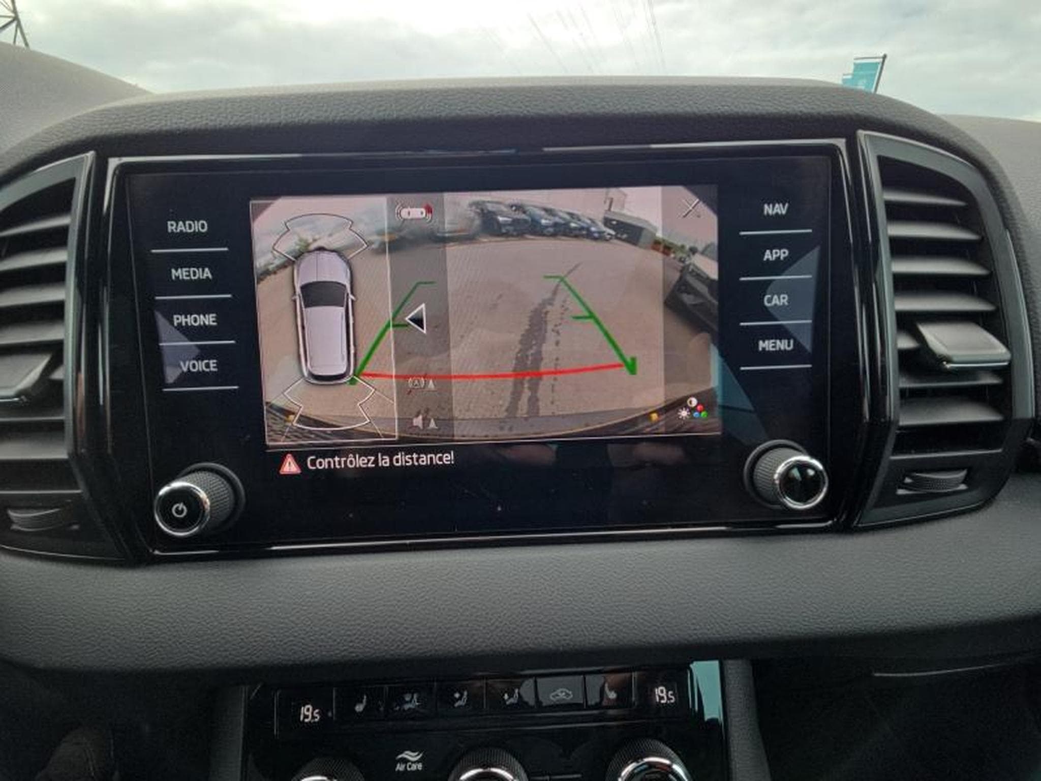Skoda Karoq Sportline/DSG/LED/NAVI/AHK (2022) - Photo 8