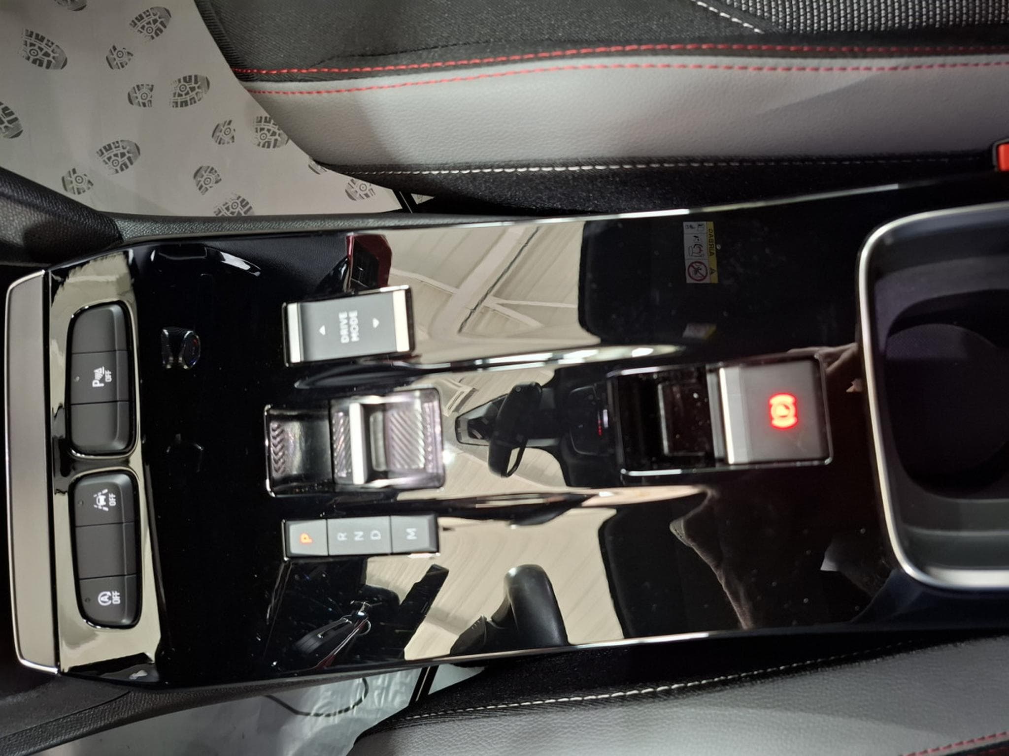 Opel Mokka GS LINE 130 AT8,1 HAND, NAVI , LED, CAMERA, CUIR, CARBON (2022) - Photo 14