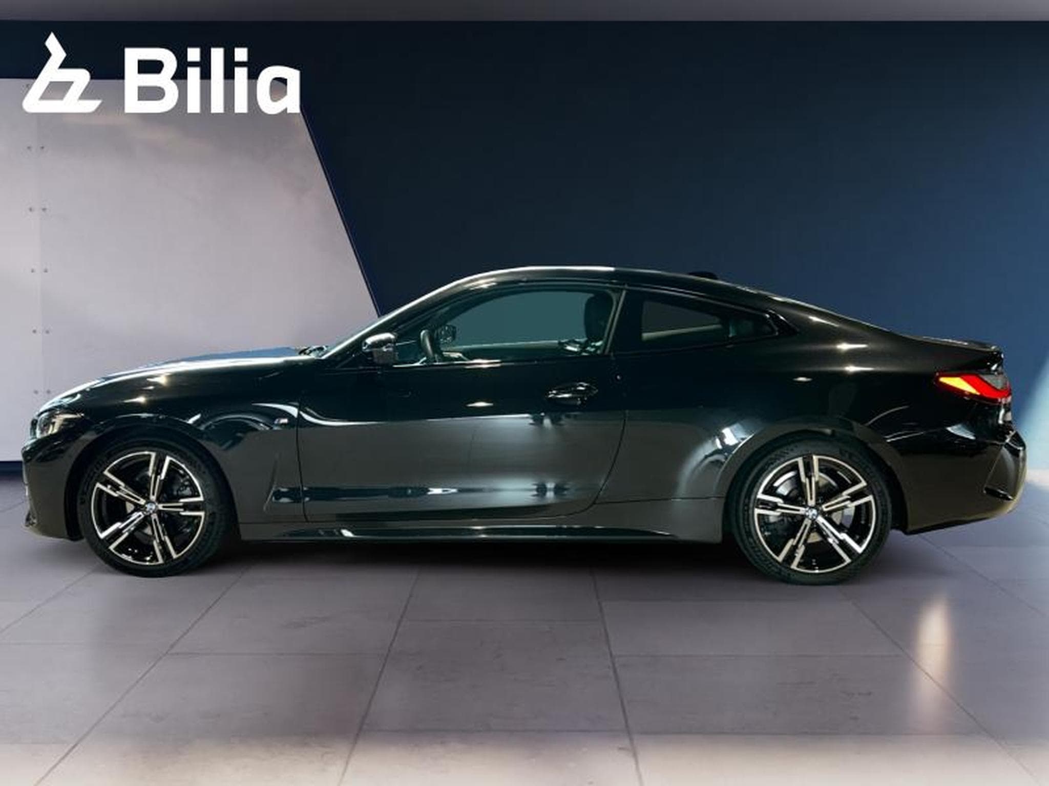 BMW 420 420i Coupé M Sport (2025) - Photo 17