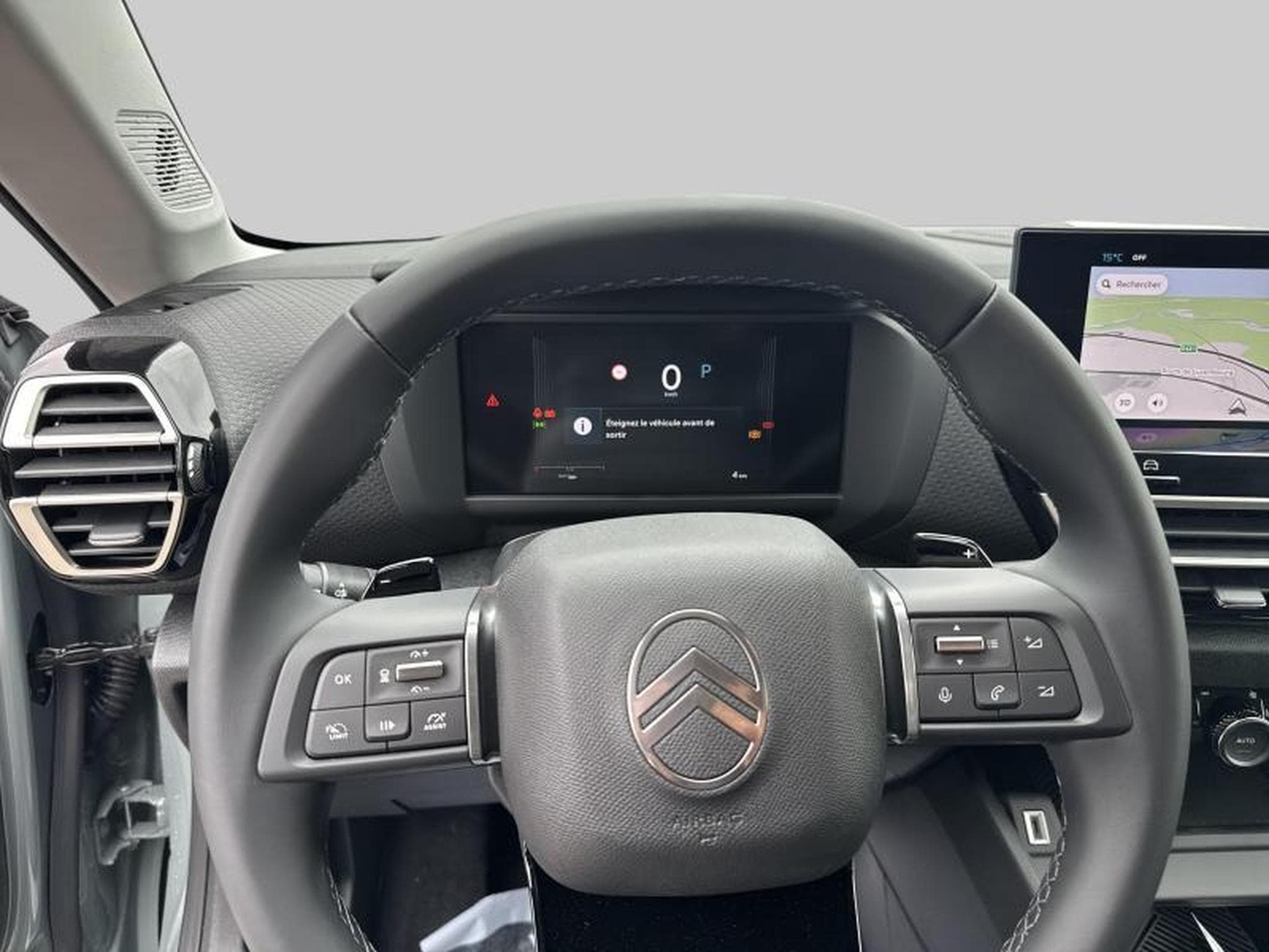Citroen C4 & ë- Feel Pack (2025) - Photo 14