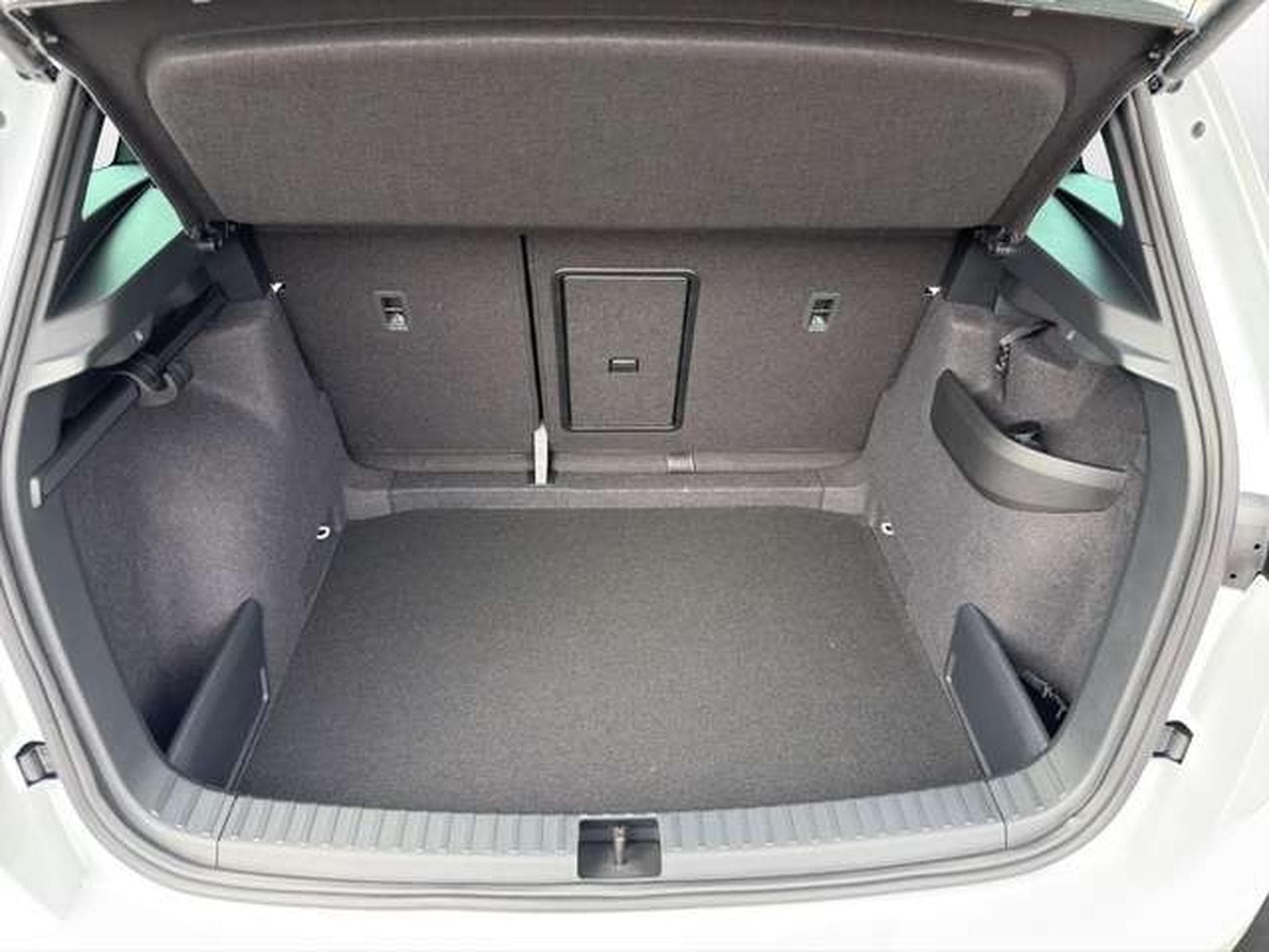Skoda Karoq Sportline 1.5 DSG/ACC/AHK/FHZ/5-J Garantie (2026) - Photo 20