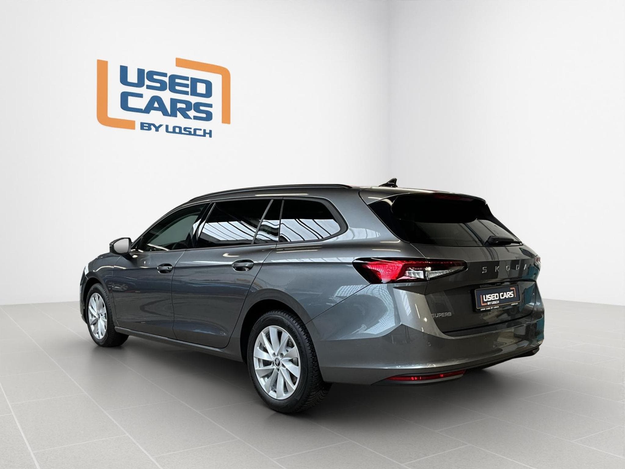 Skoda Superb Combi+Selection+DSG+Led+AHK (2025) - Photo 6
