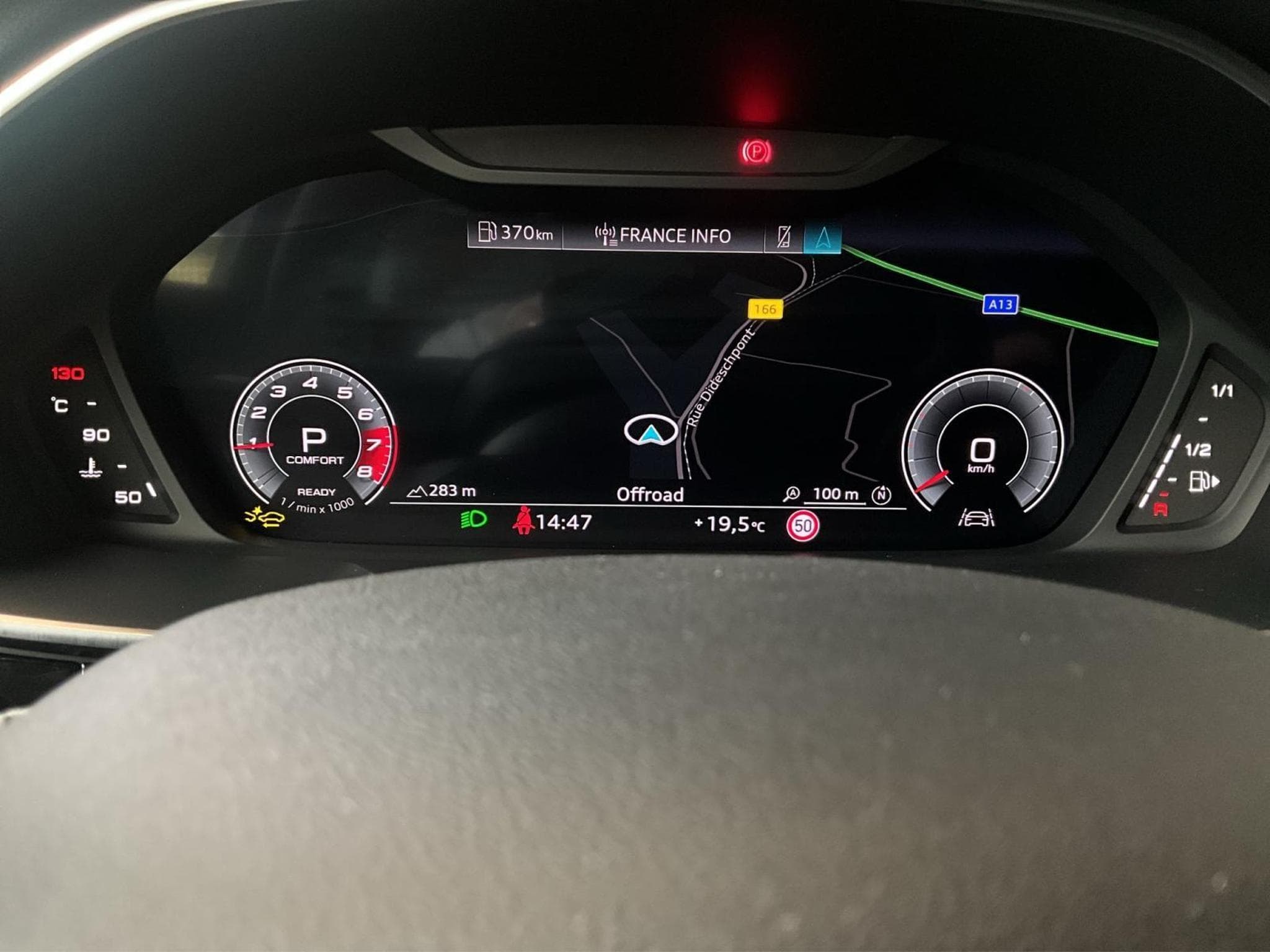 Audi Q3 SB+S-Line+35TFSI+S-Tronic (2024) - Photo 13