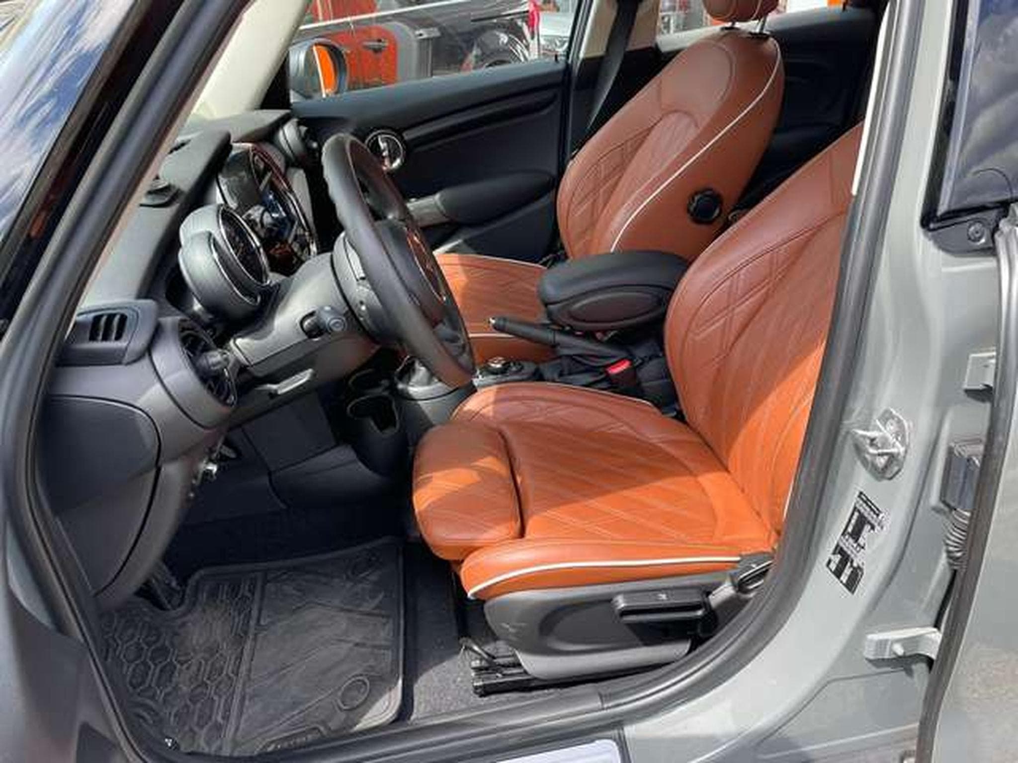 MINI Cooper Mini One Aut. - JUSQU'A 4 ANS DE GARANTIE (2019) - Photo 10