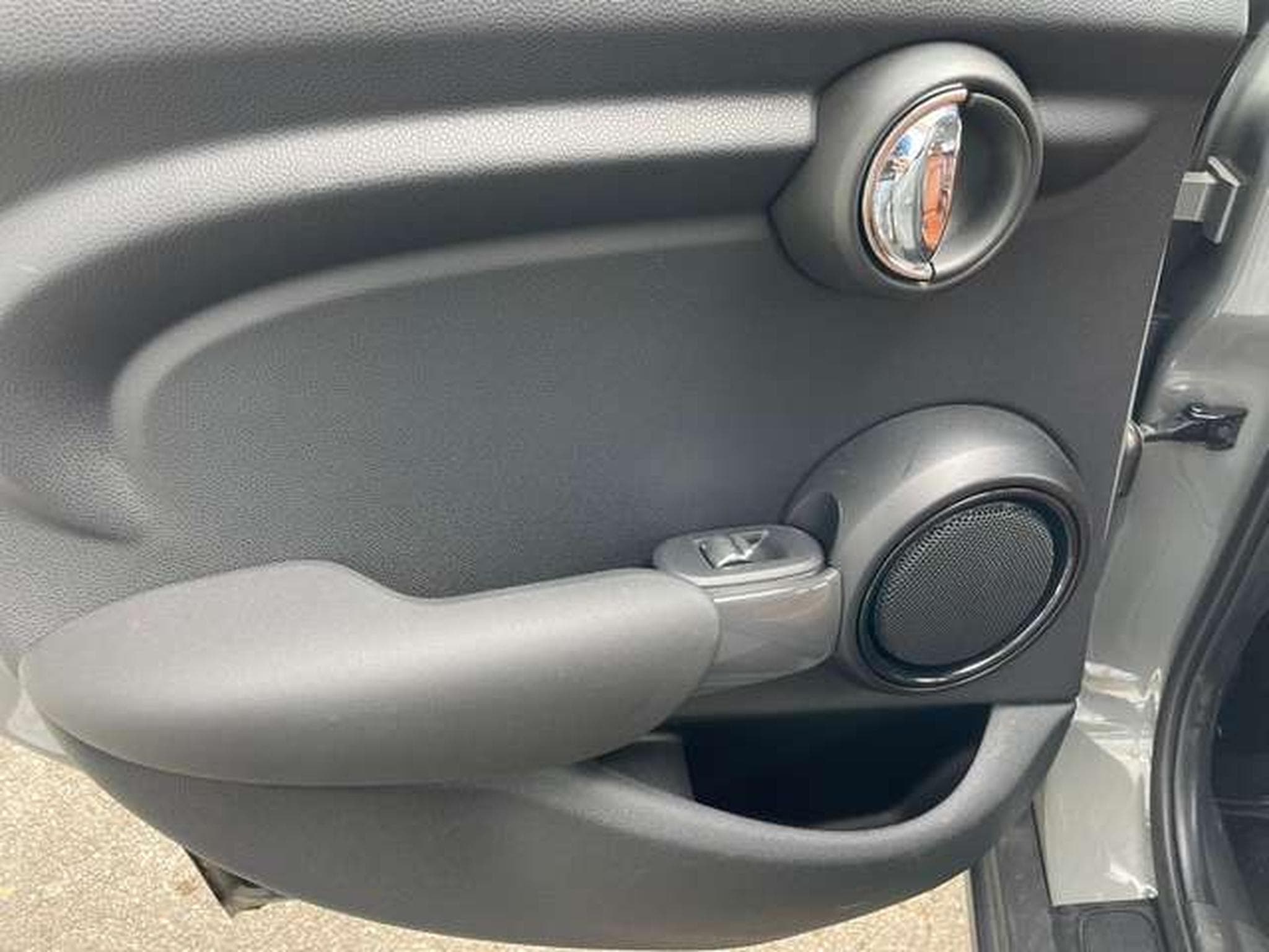 MINI Cooper Mini One Aut. - JUSQU'A 4 ANS DE GARANTIE (2019) - Photo 19