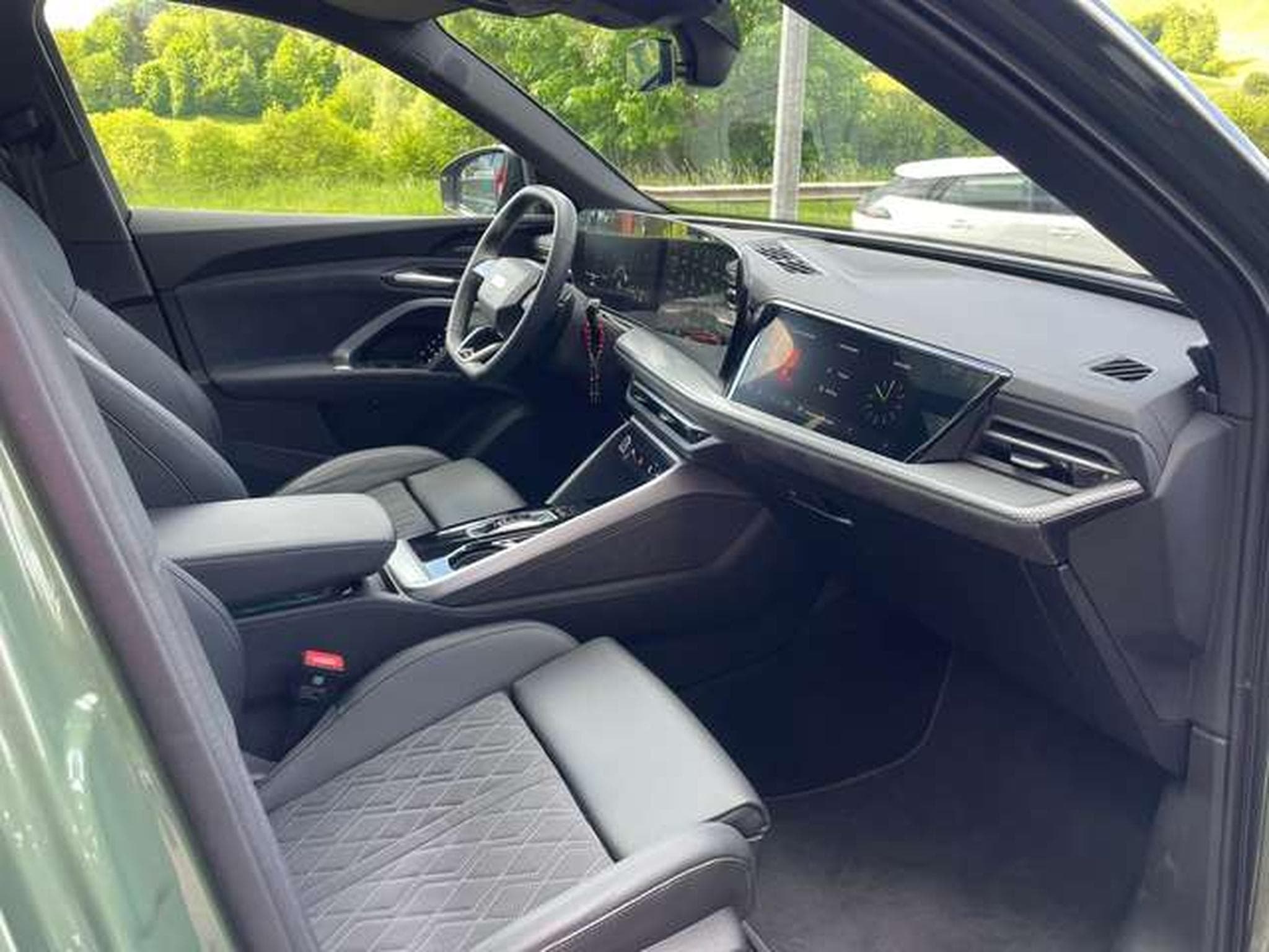 Audi Q5 Sportback TFSI quattro JUSQU'A 48 MOIS DE GARANTIE (2025) - Photo 23