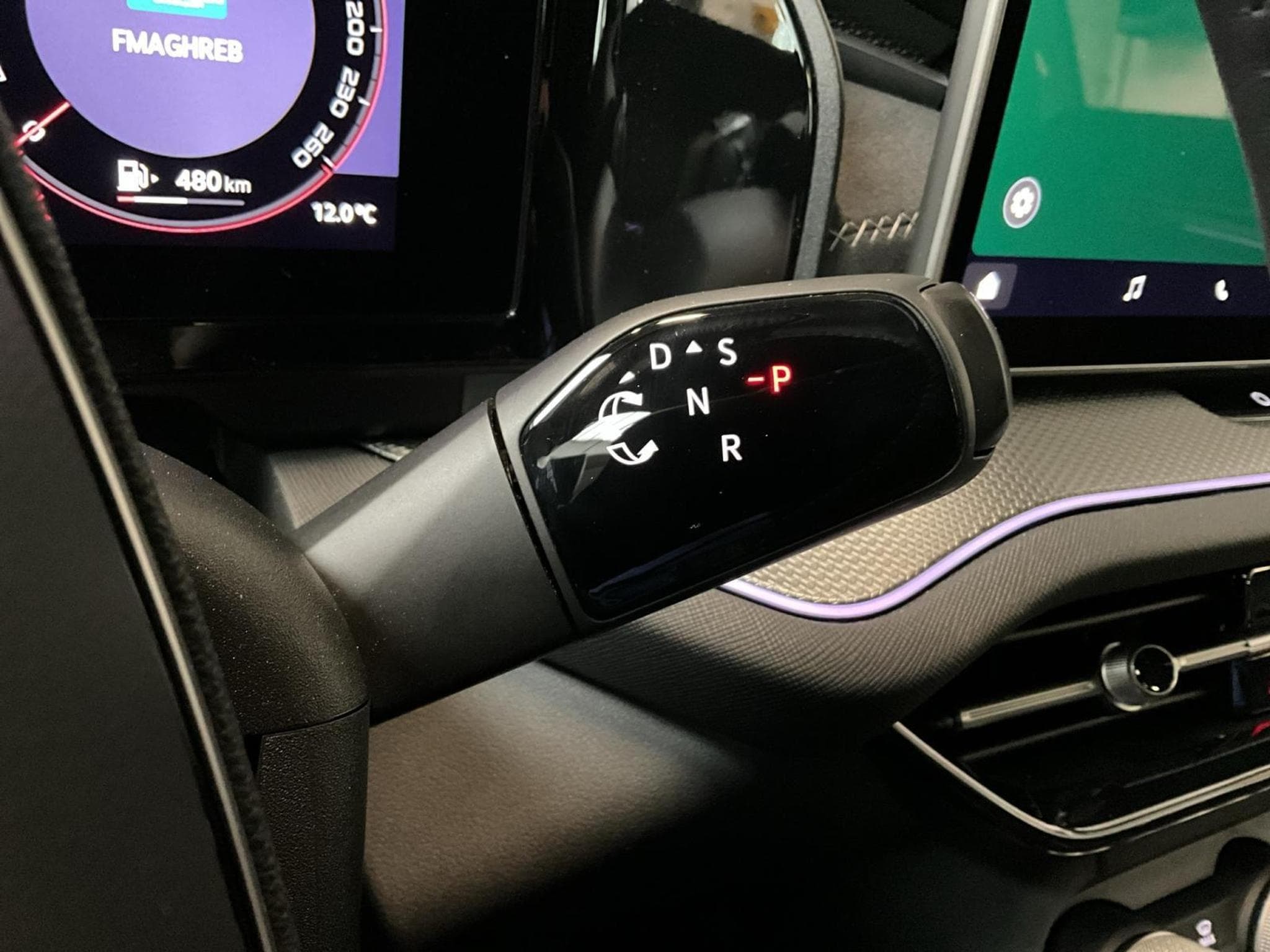 Skoda Kodiaq Sportline+DSG+4x4+LM20+Pano (2025) - Photo 13