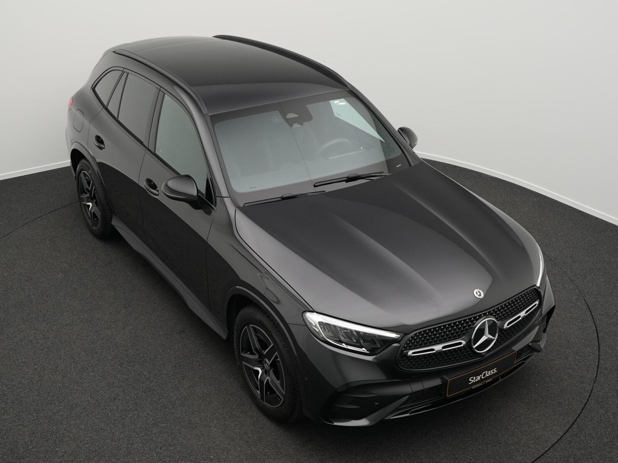 Mercedes GLC 300 d 4M AMG-Line LED+Kamera+AHK+Night+Memo (2025) - Photo 10