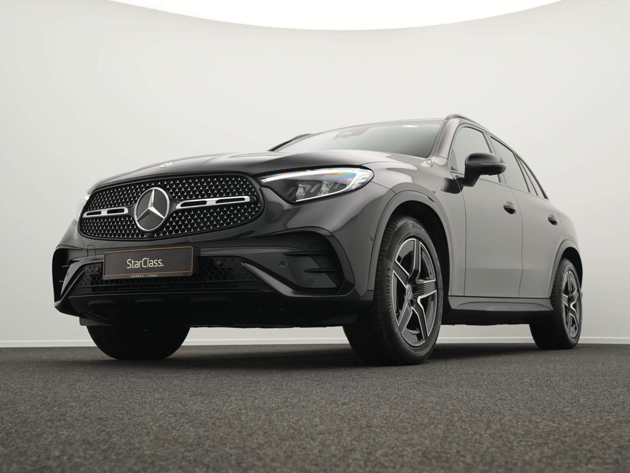 Mercedes GLC 300 d 4M AMG-Line LED+Kamera+AHK+Night+Memo (2025) - Photo 8