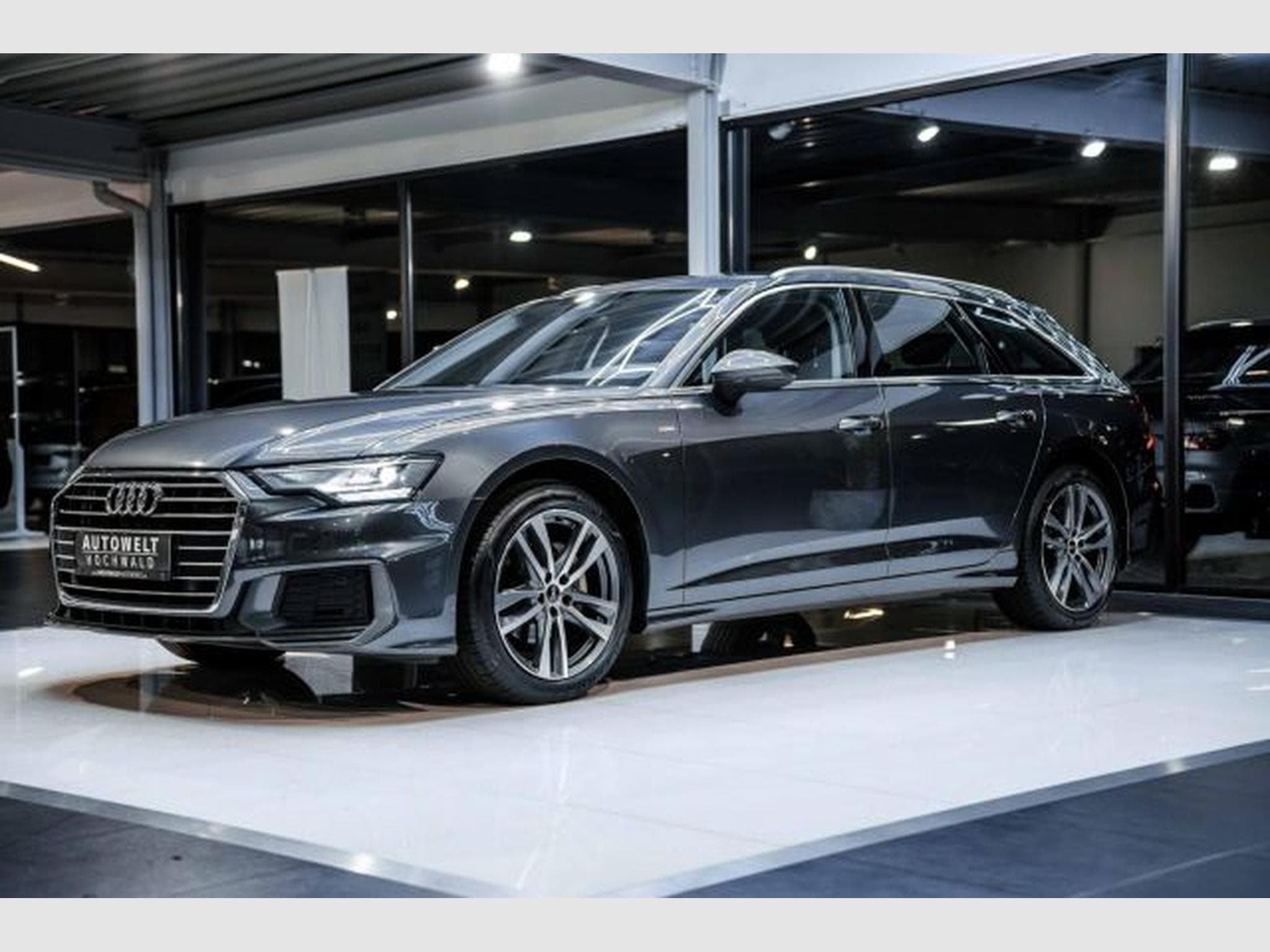 Audi A6 A6 Avant 35 TDI S-tronic S-Line NAVI LED 1.HAND (2021) - Photo 4