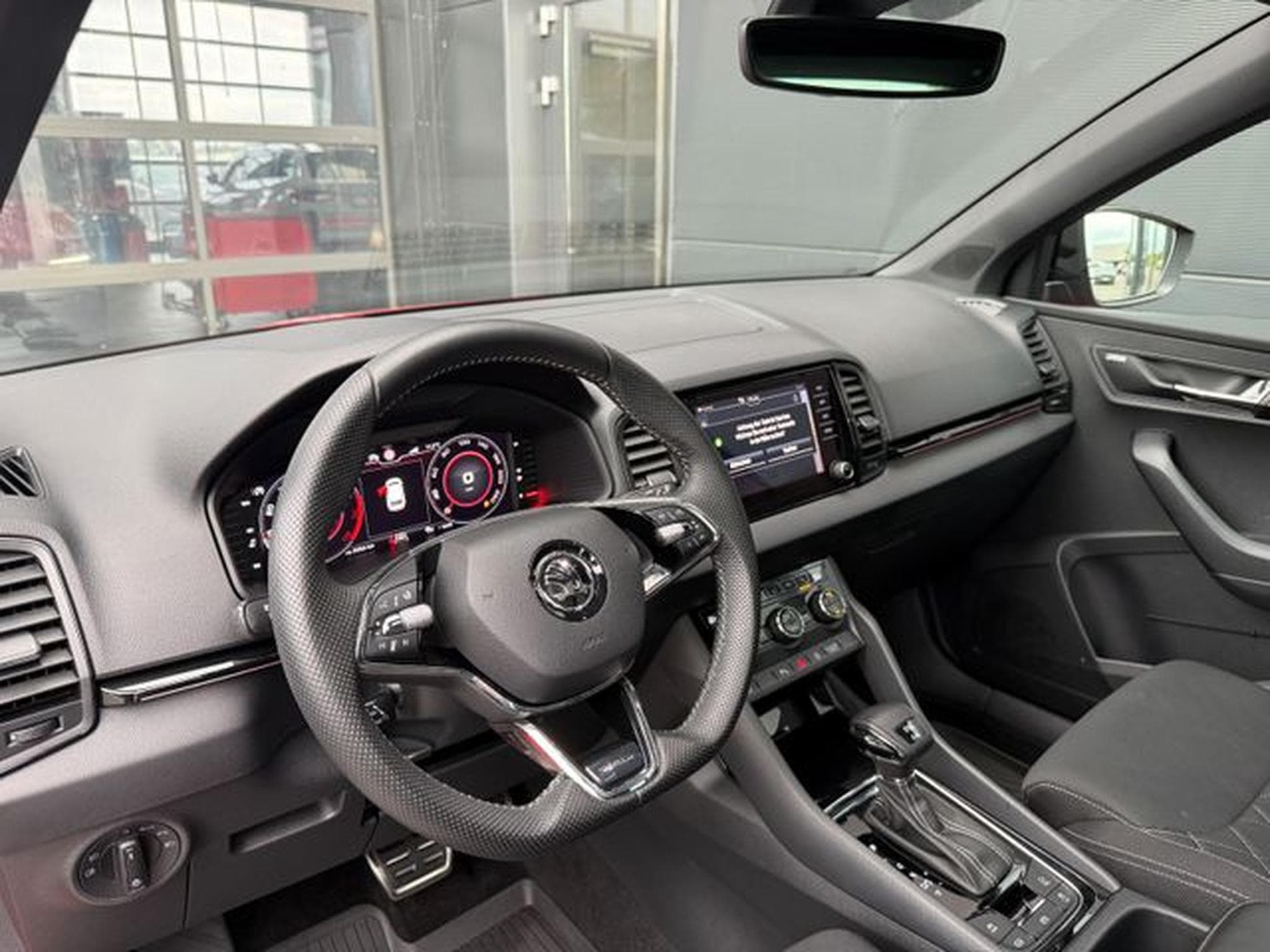 Skoda Karoq Karoq 2.0TSI Sportline 4x4 DSG Pano 19" Kamera (2020) - Photo 10