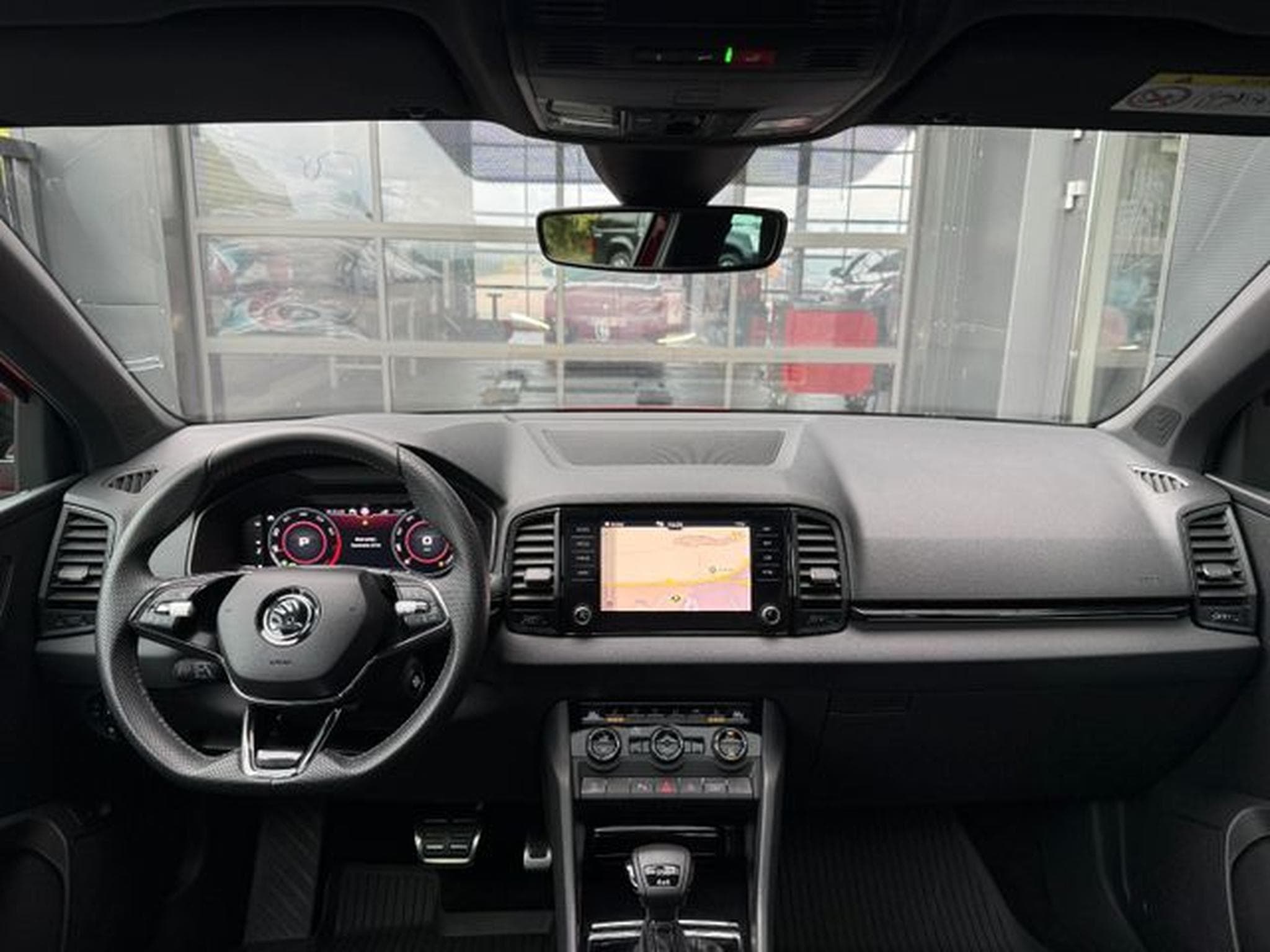 Skoda Karoq Karoq 2.0TSI Sportline 4x4 DSG Pano 19" Kamera (2020) - Photo 14