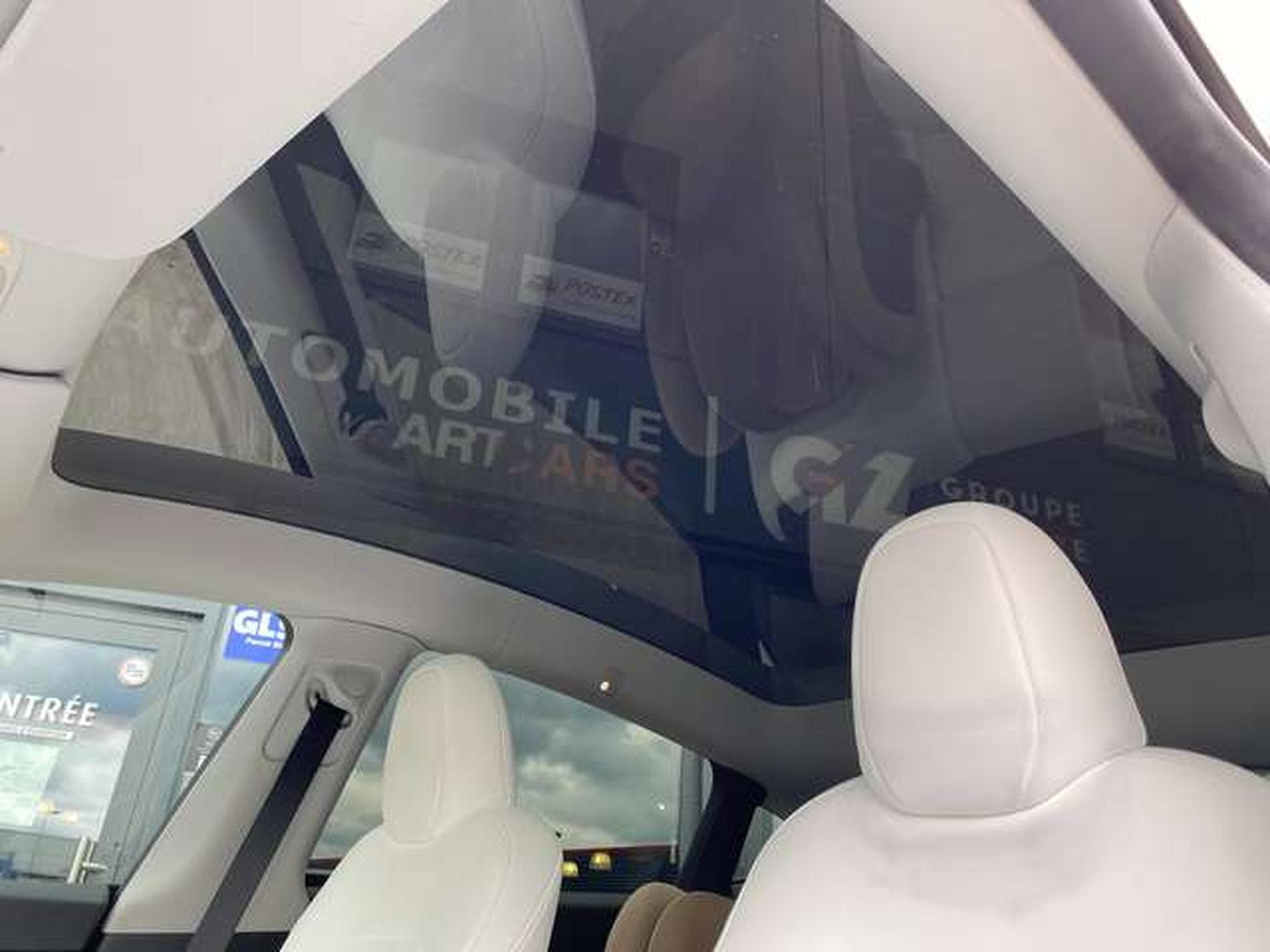 Tesla Model Y Model Y RWD  garantie constructeur 02/28 (2024) - Photo 13