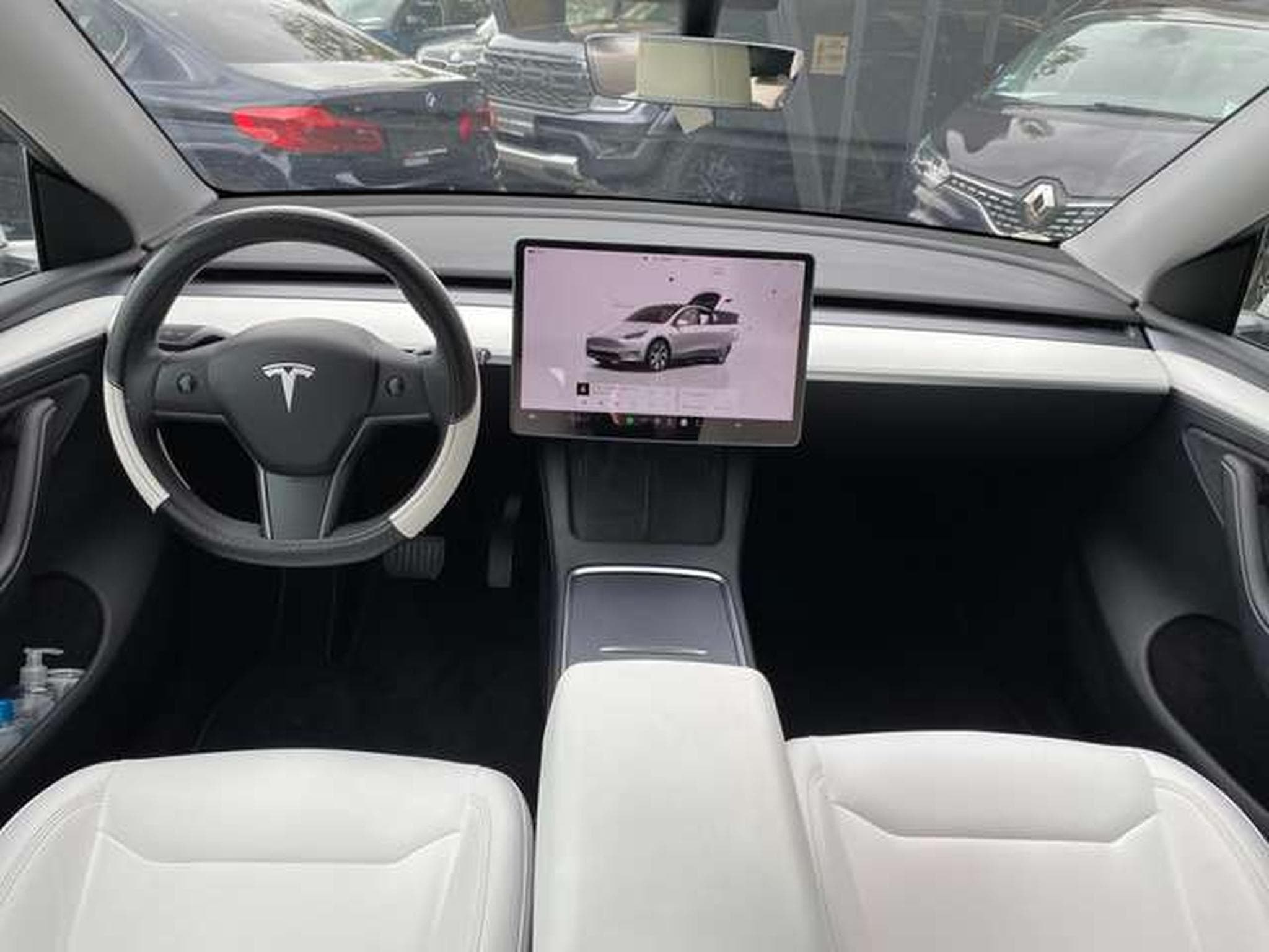 Tesla Model Y Model Y RWD  garantie constructeur 02/28 (2024) - Photo 8