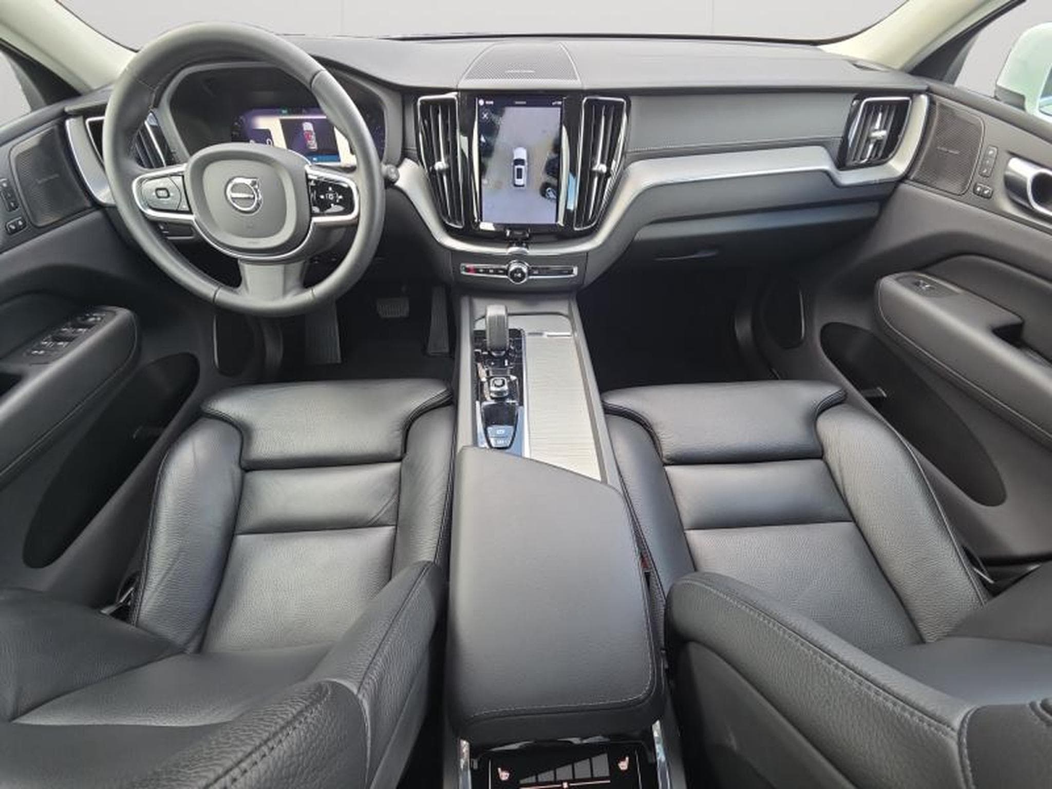 Volvo XC60 B4 Ultimate Bright / Essence (2022) - Photo 3