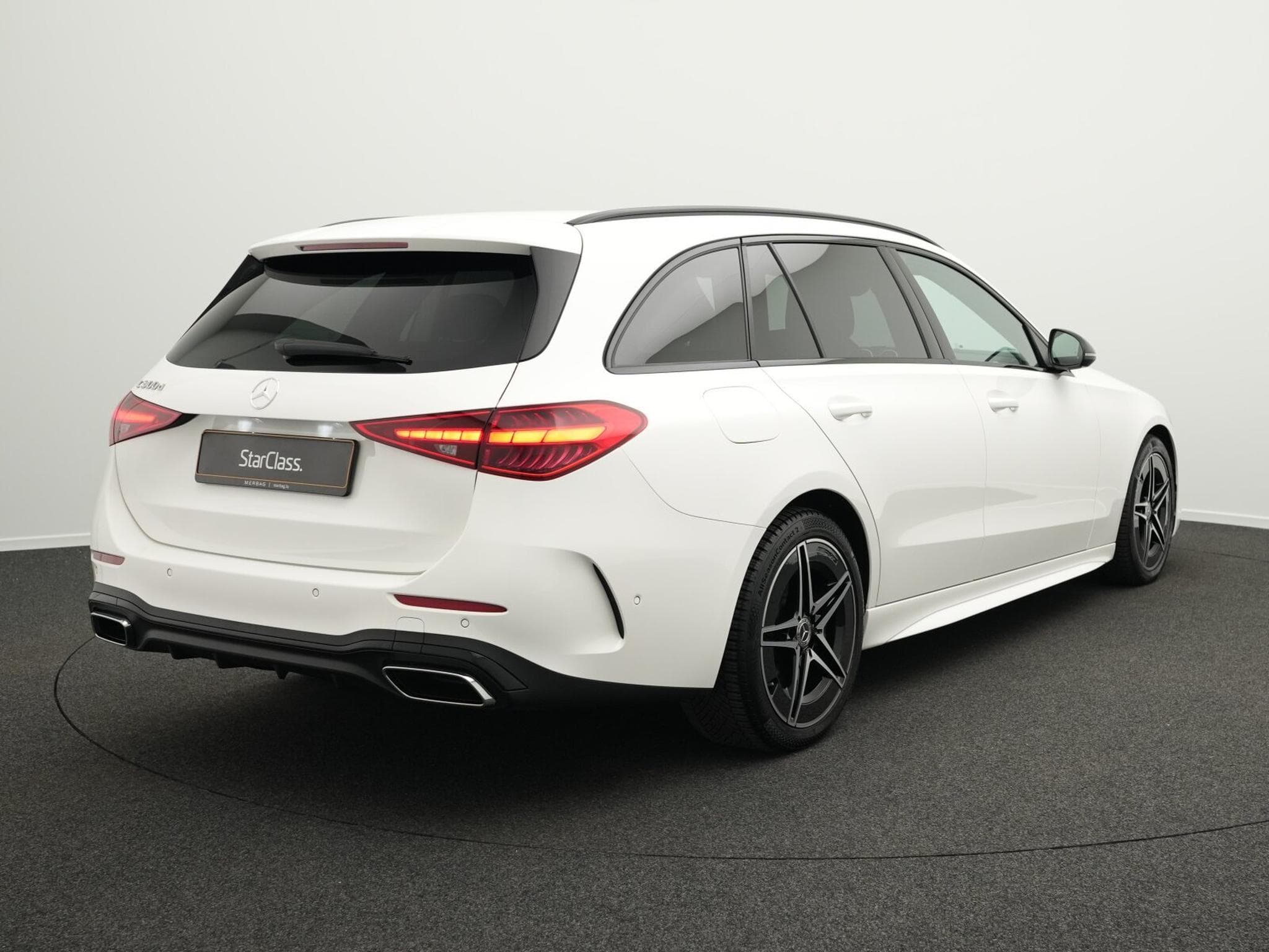 Mercedes C 300 d T AMG-Line LED+Kamera+Distr+Night+19" (2025) - Photo 3