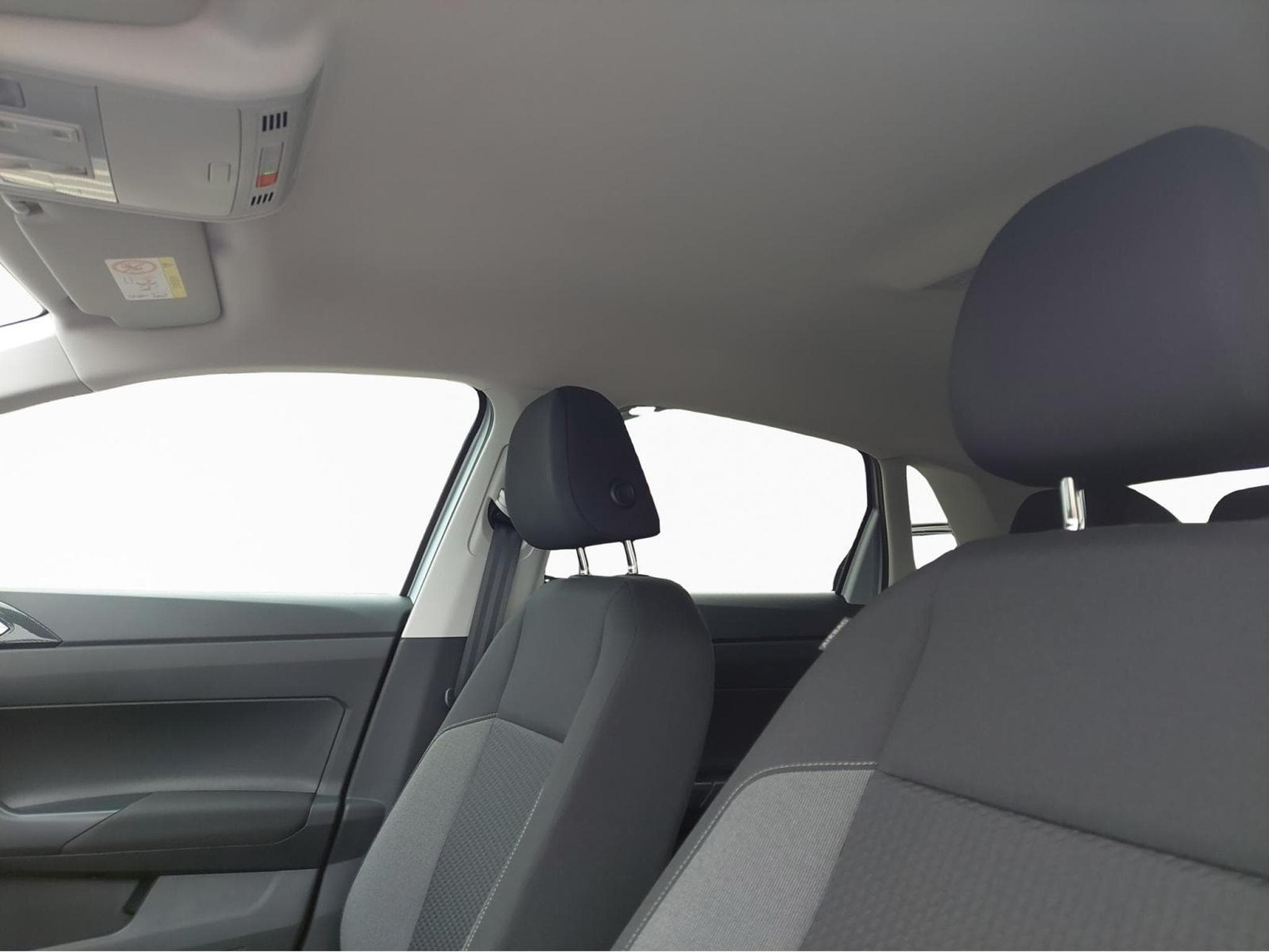 VW Polo Life (2025) - Photo 13