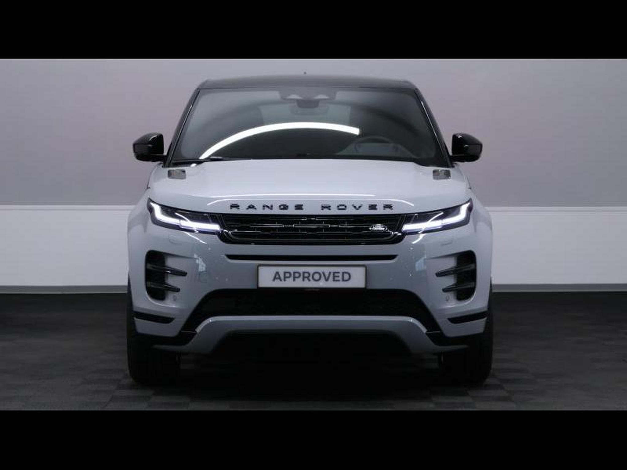Land-Rover Range Rover Evoque D165 Dynamic SE (2026) - Photo 2