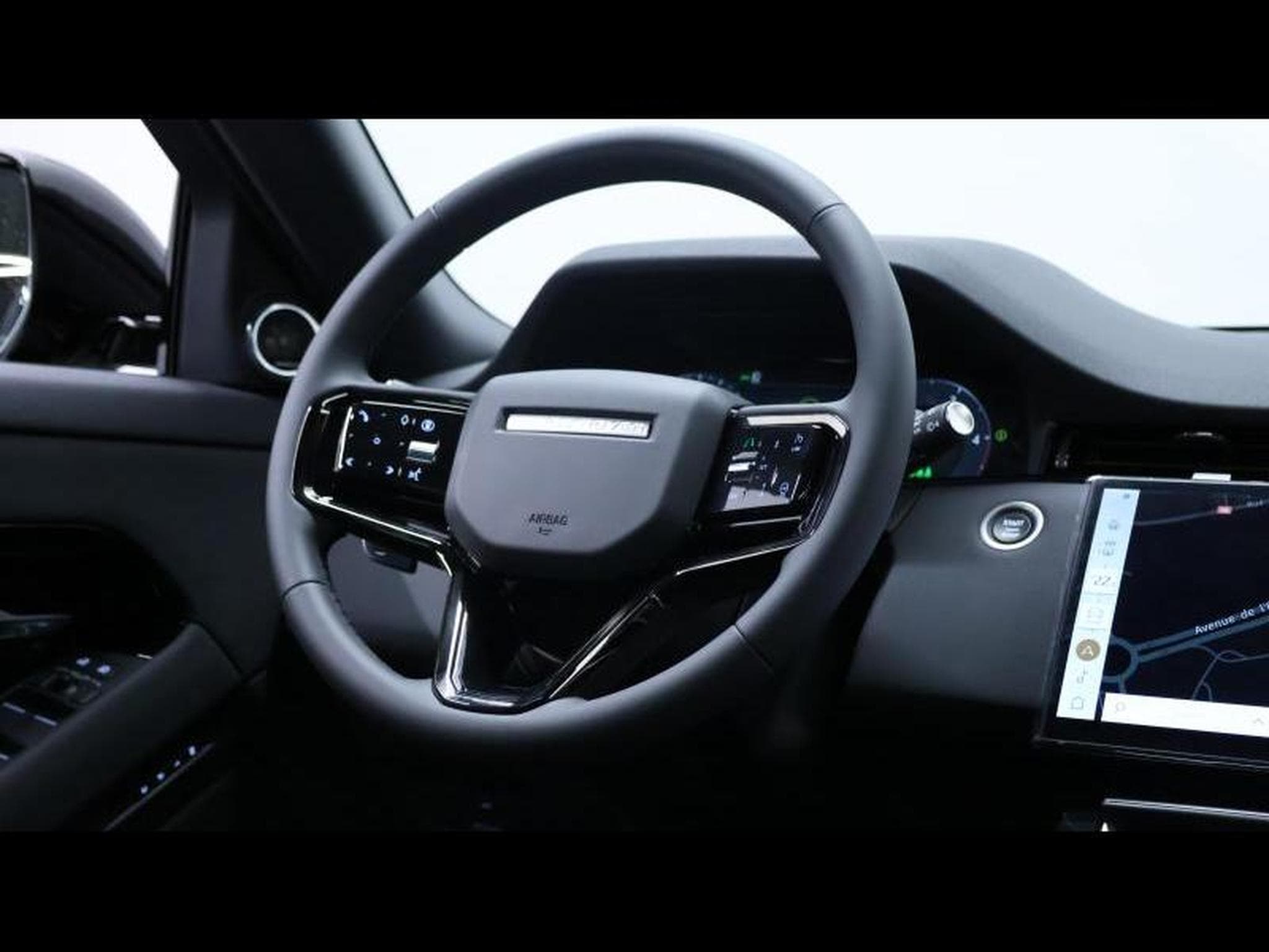 Land-Rover Range Rover Evoque D165 (2026) - Photo 16