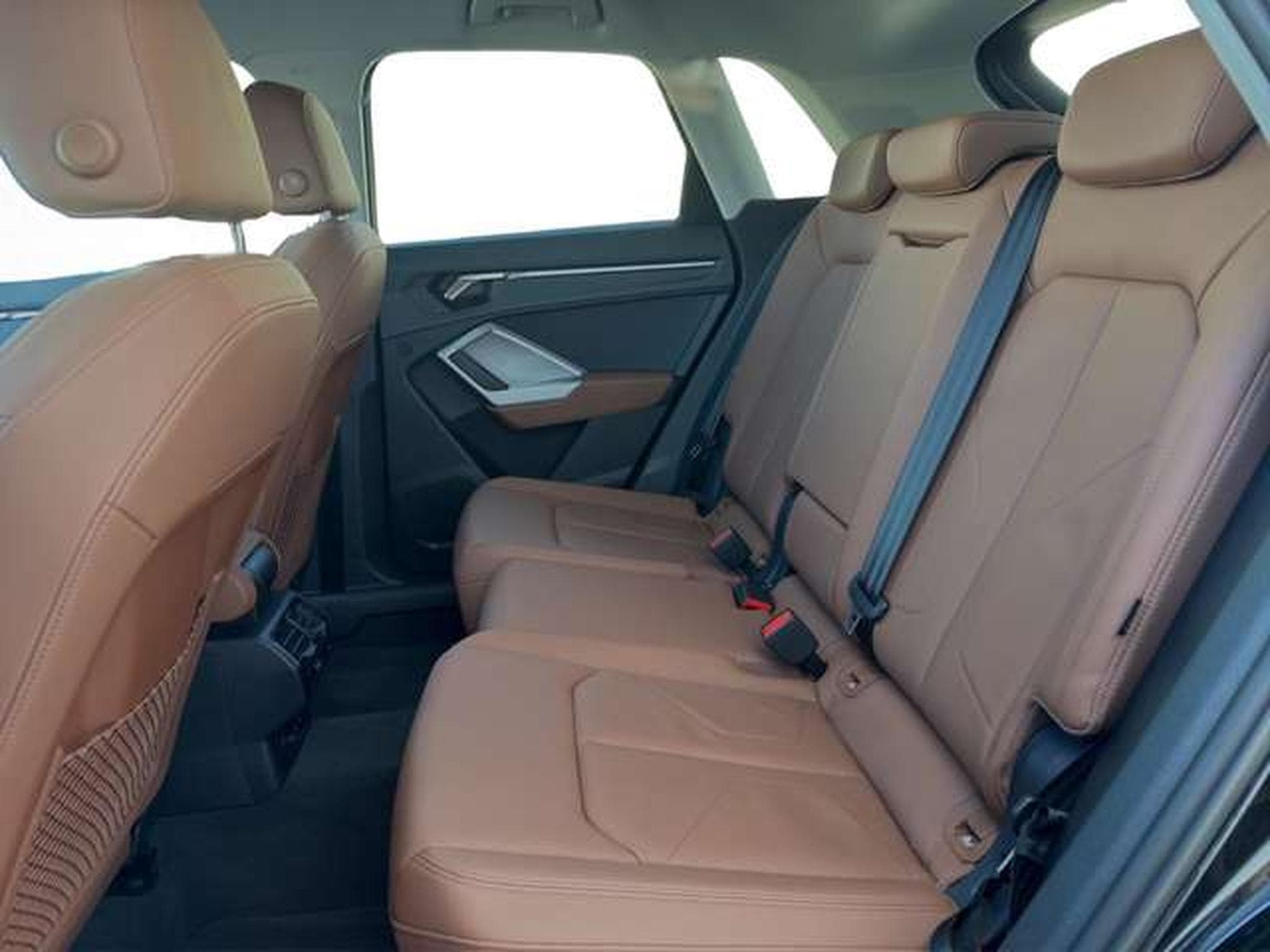 Audi Q3 40 TDI quattro S line/Leder/LED/Navi/AHK (2023) - Photo 12