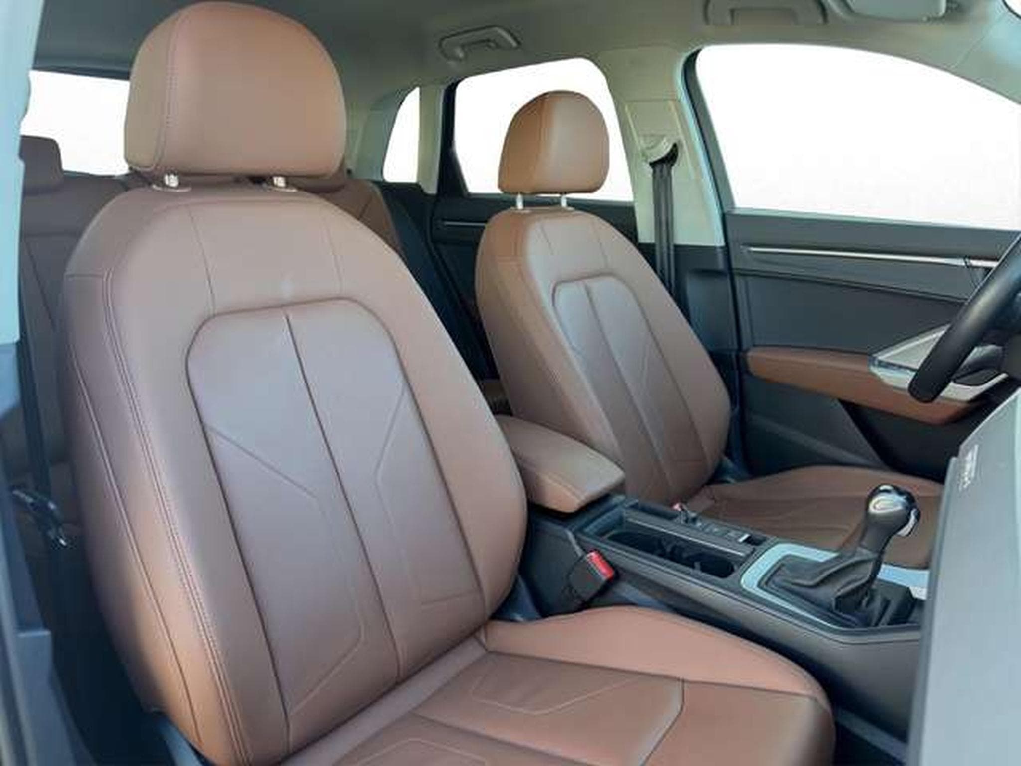 Audi Q3 40 TDI quattro S line/Leder/LED/Navi/AHK (2023) - Photo 16