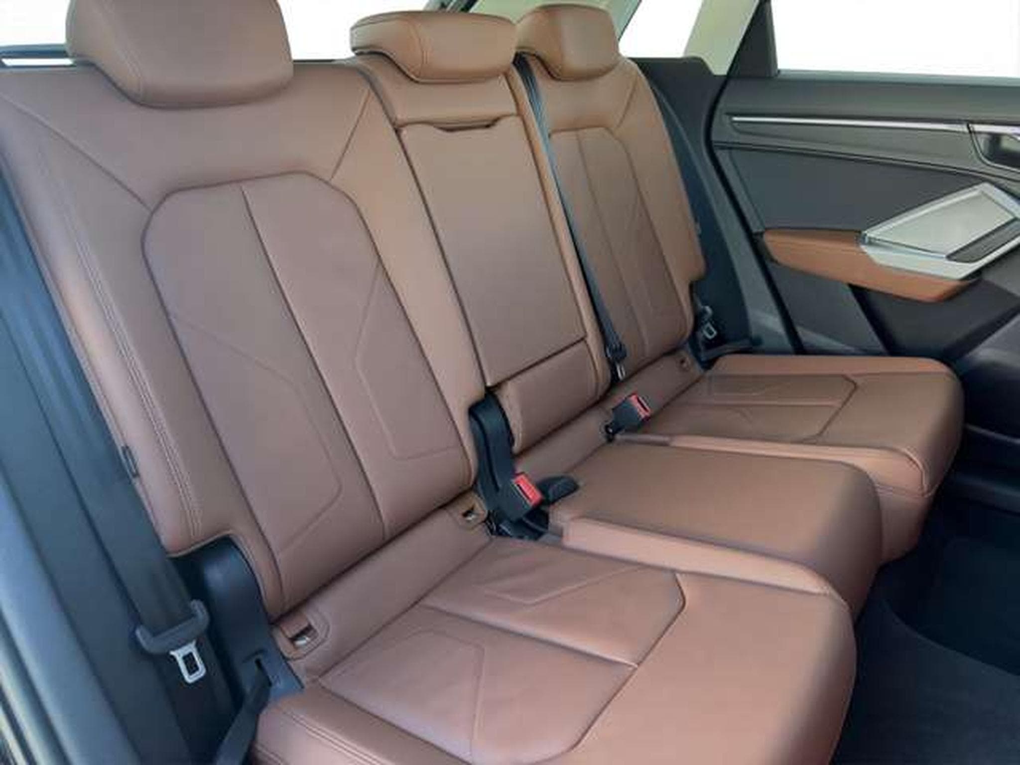 Audi Q3 40 TDI quattro S line/Leder/LED/Navi/AHK (2023) - Photo 17