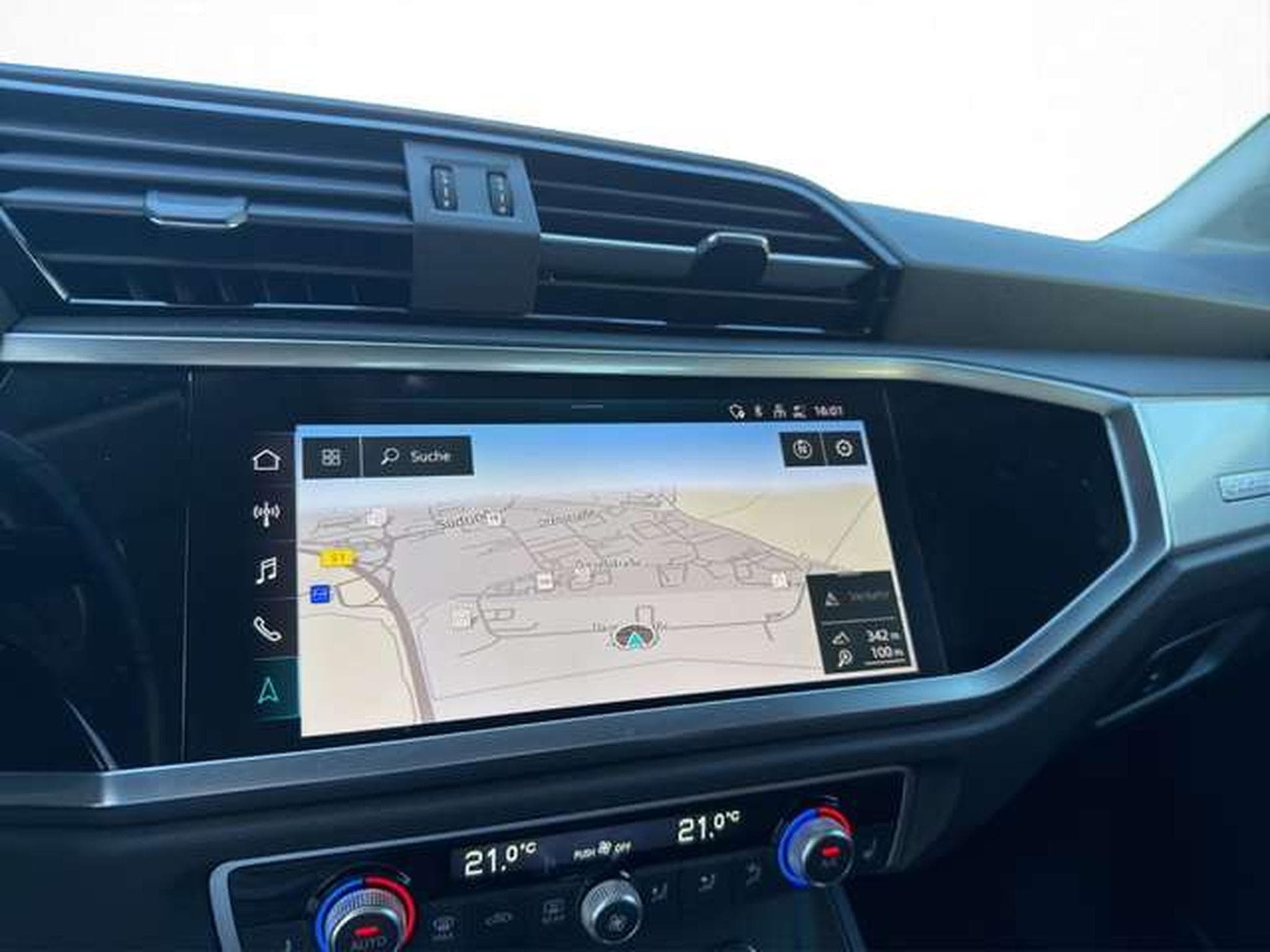 Audi Q3 40 TDI quattro S line/Leder/LED/Navi/AHK (2023) - Photo 18