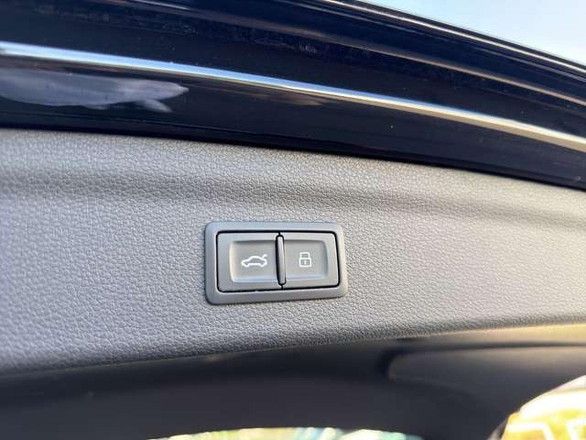 Audi Q3 40 TDI quattro S line/Leder/LED/Navi/AHK (2023) - Photo 23