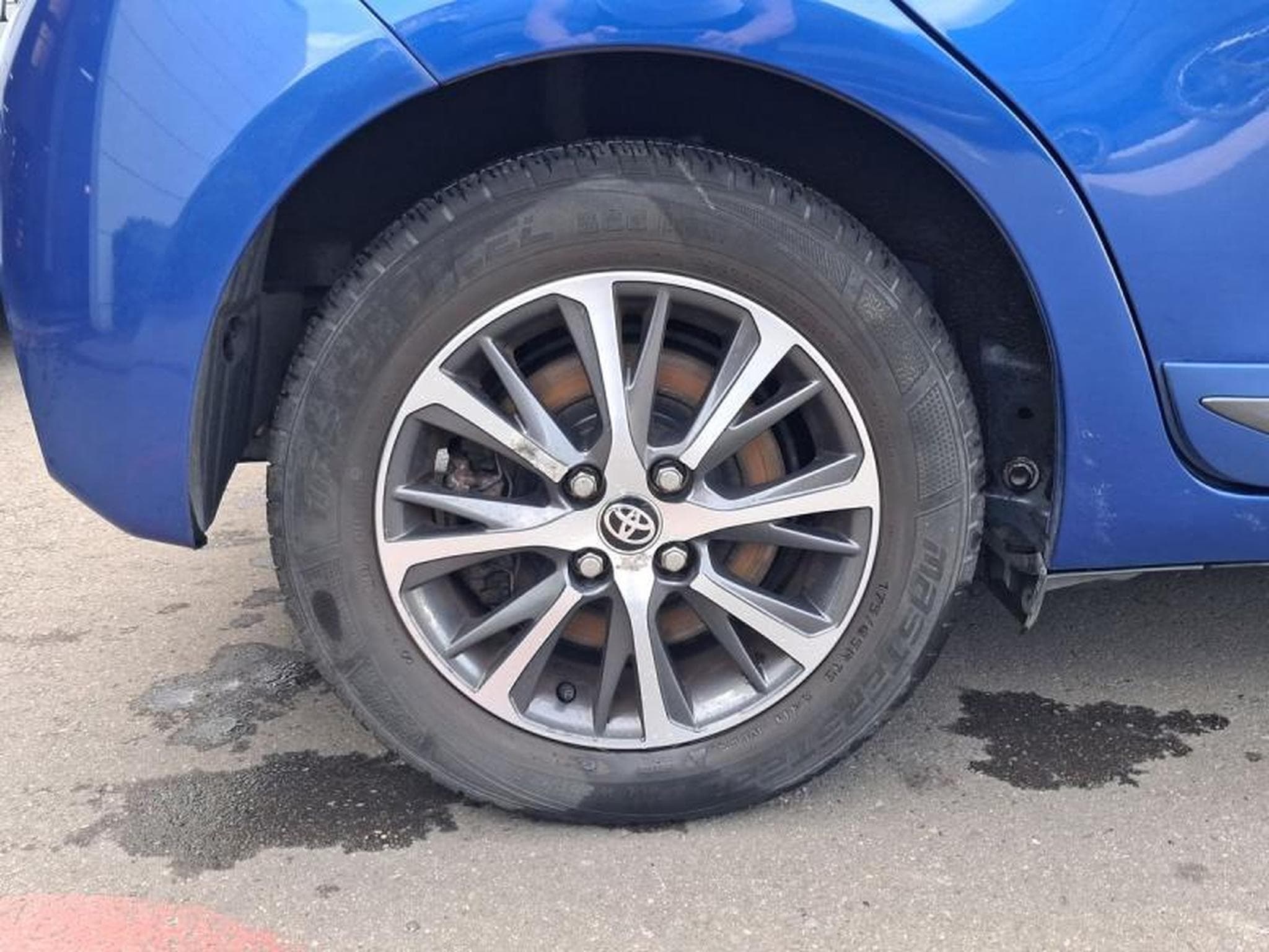 Toyota Yaris Y20 (2019) - Photo 6
