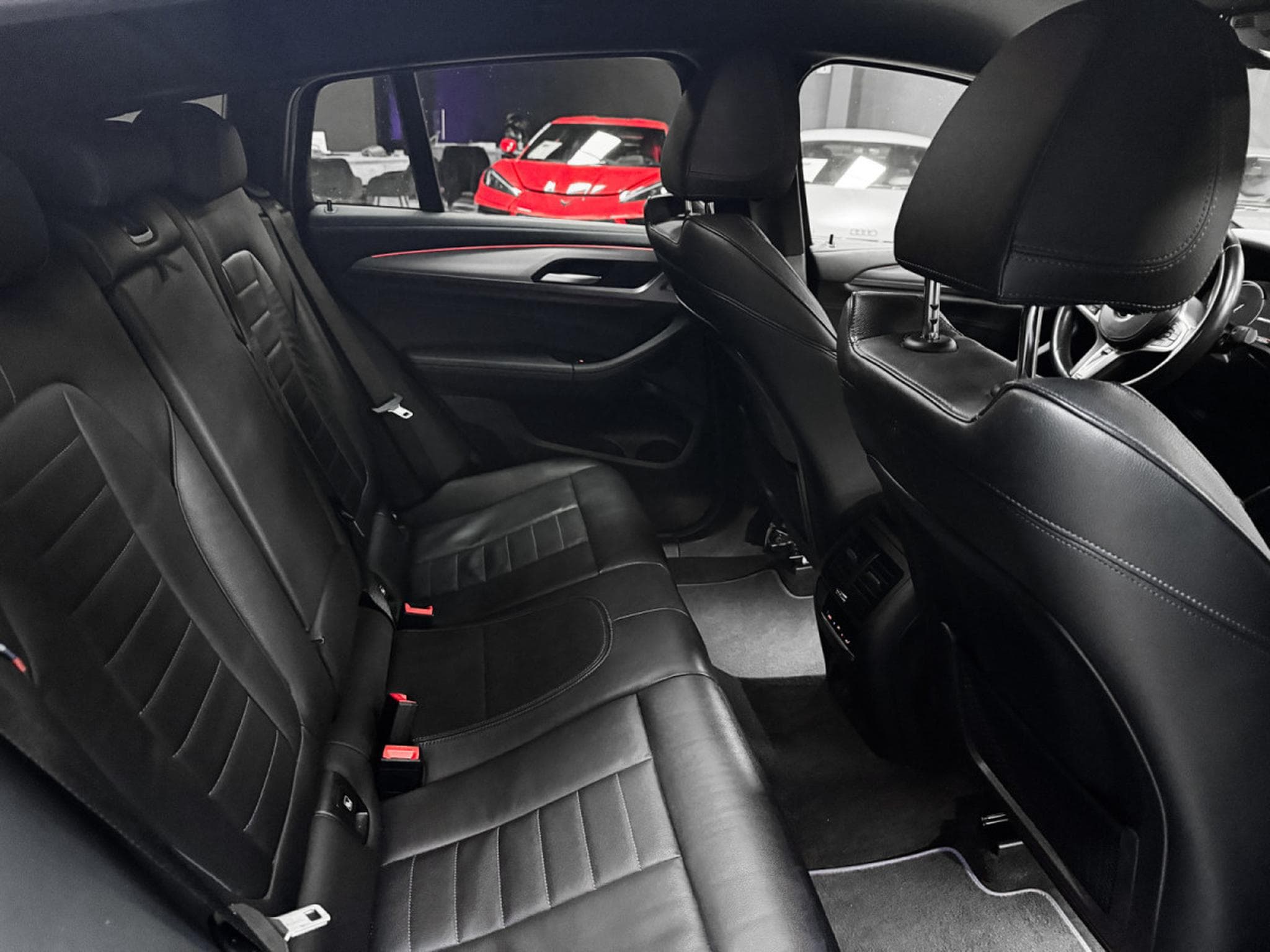 BMW X4 M40d (2019) - Photo 11