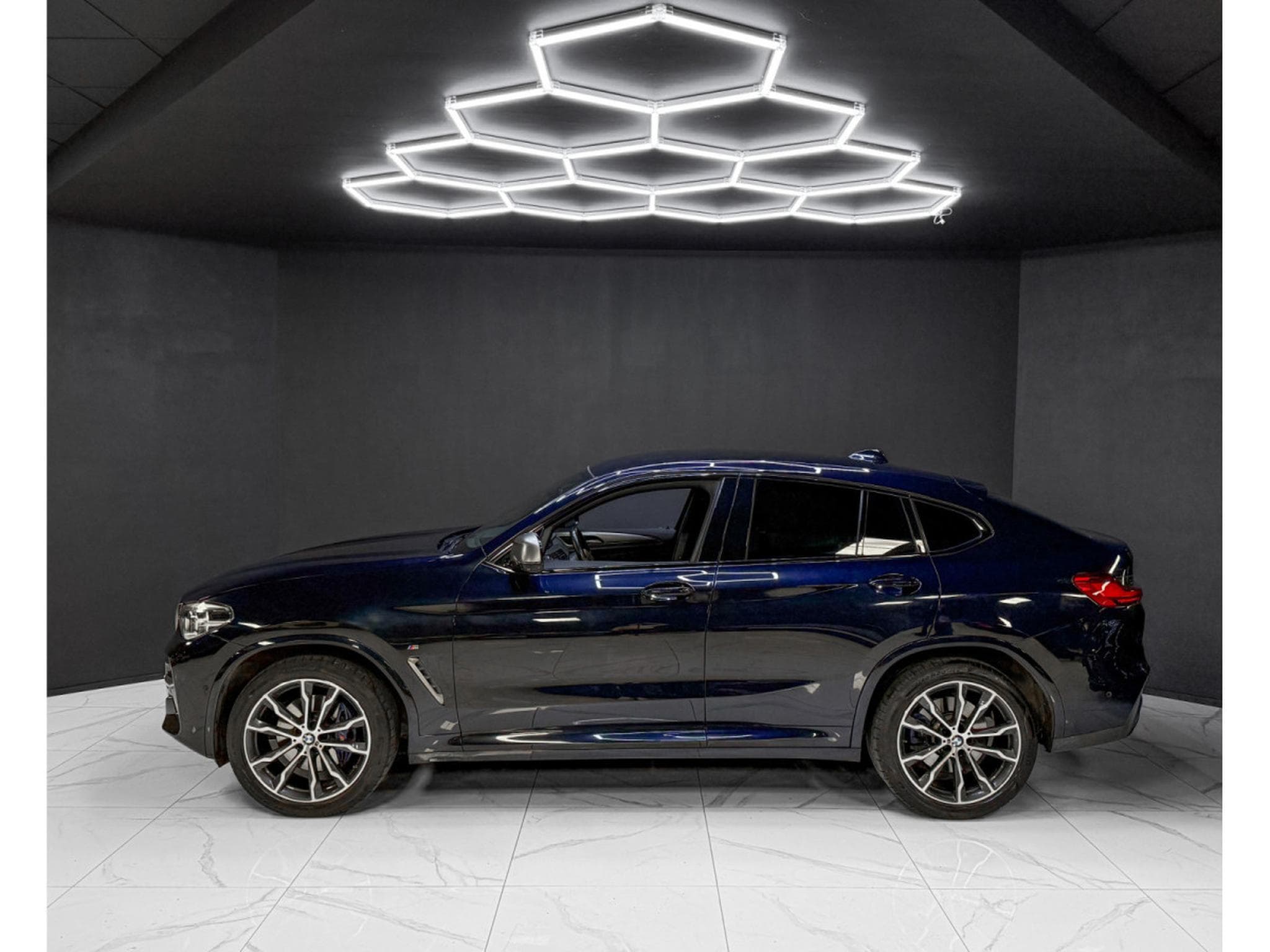 BMW X4 M40d (2019) - Photo 2