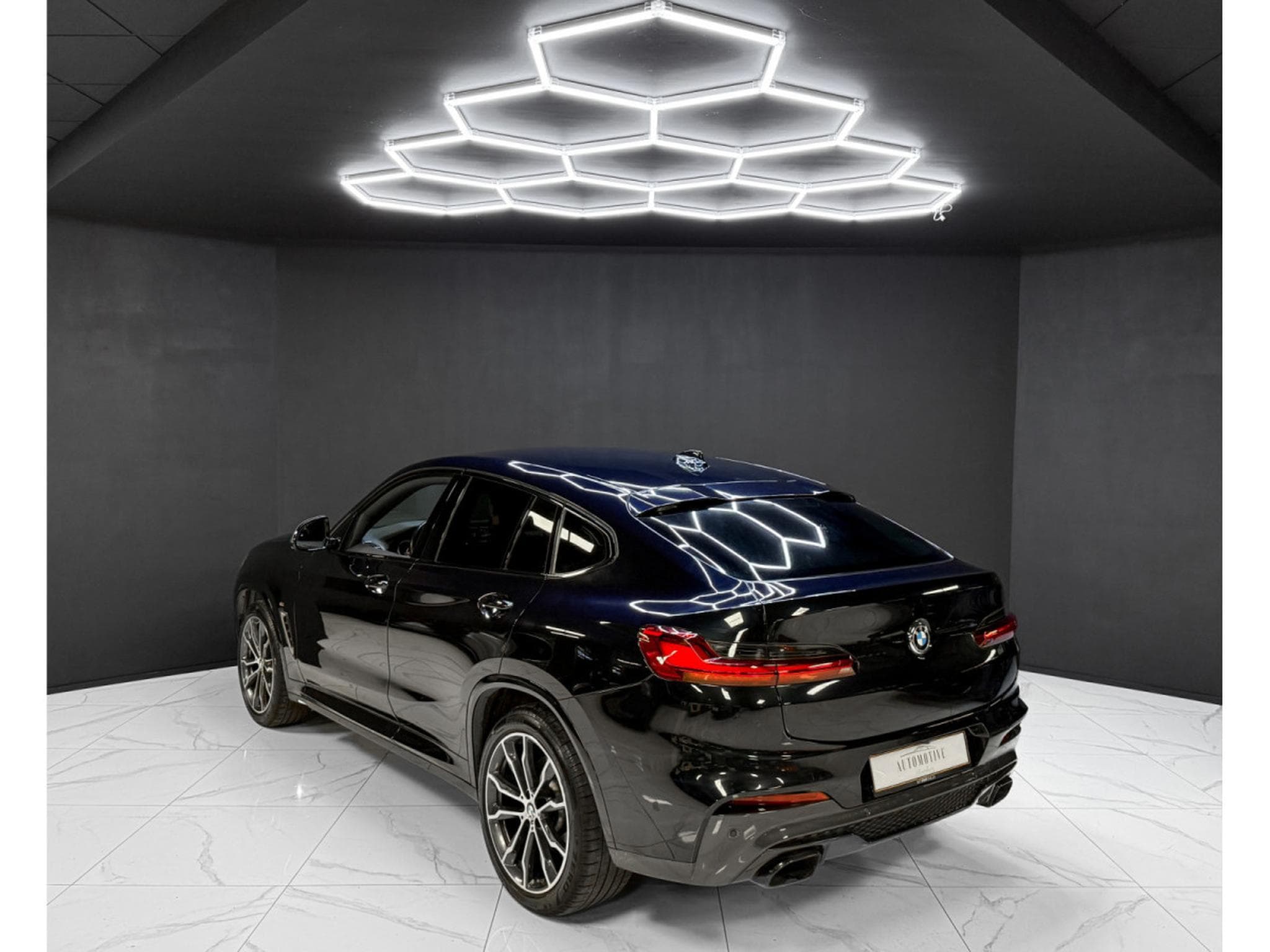 BMW X4 M40d (2019) - Photo 3