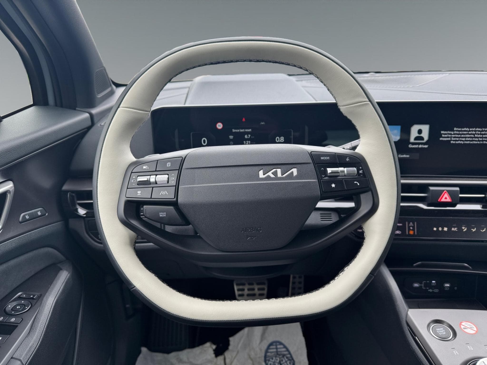 Kia Sportage GT Line 1.6 T-GDi 7DCT (2026) - Photo 13