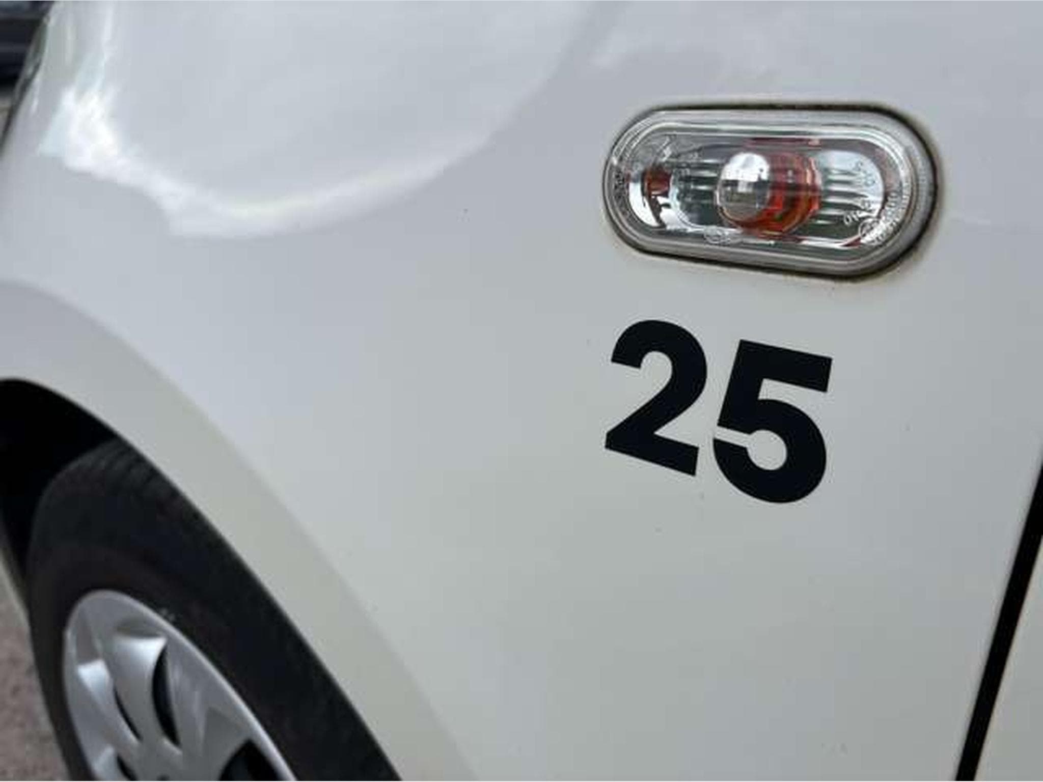 Skoda Citigo Citigo 1.0 - 25 YEARS EDITION 14/25 (2017) - Photo 21