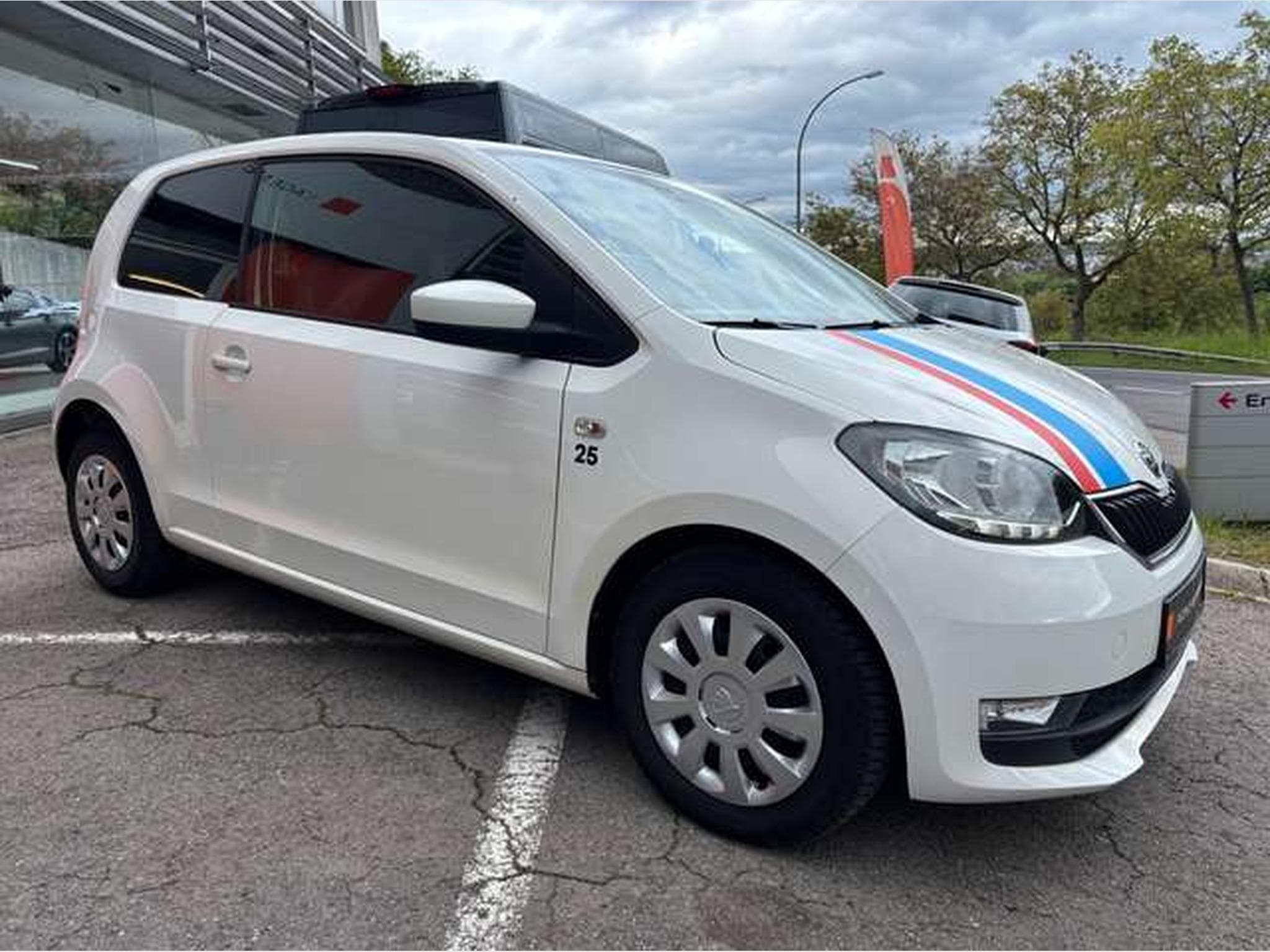 Skoda Citigo Citigo 1.0 - 25 YEARS EDITION 14/25 (2017) - Photo 4