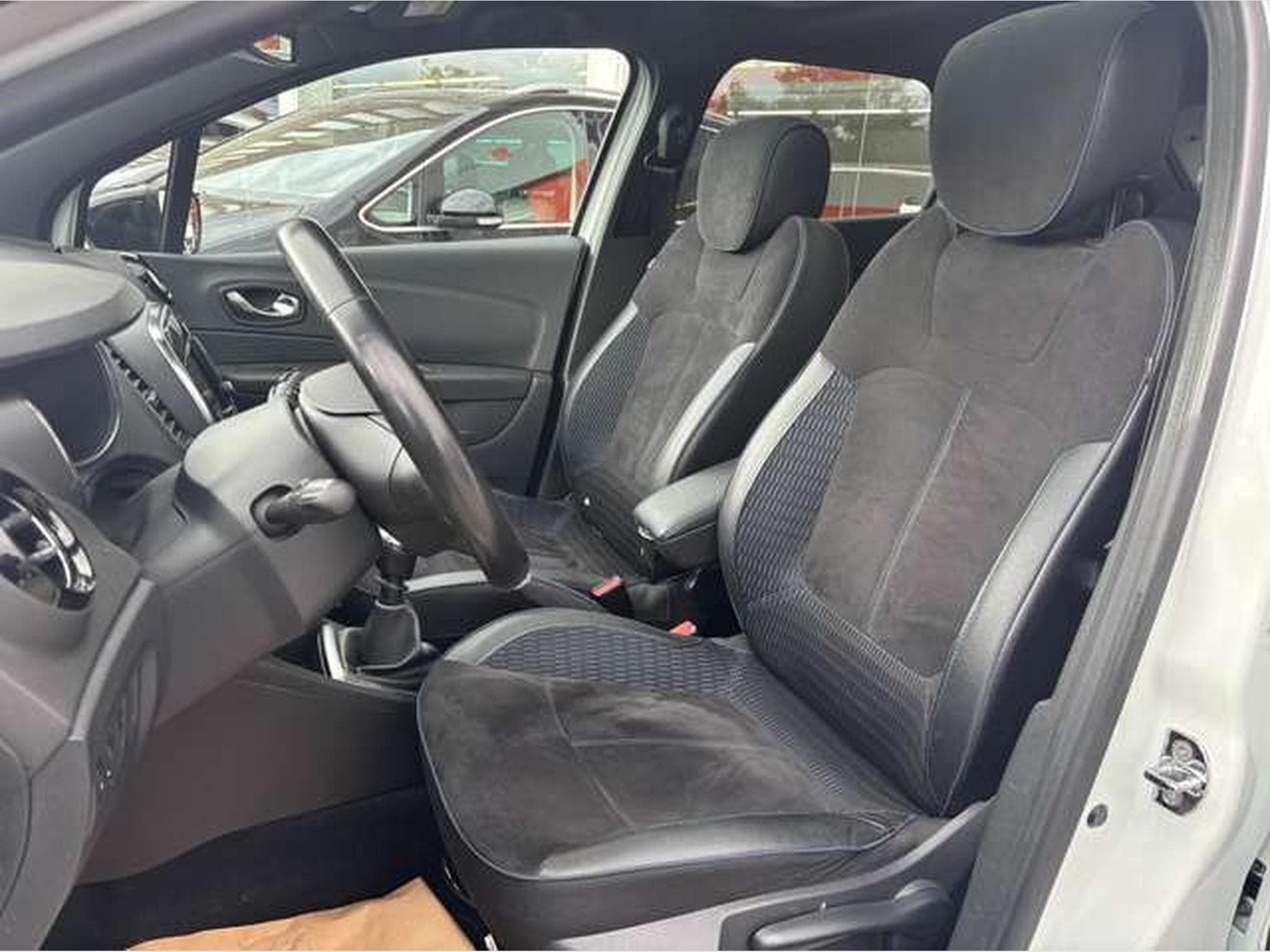 Renault Captur Captur s-edition - JUSQU'A 4 ANS DE GARANTIE (2018) - Photo 10