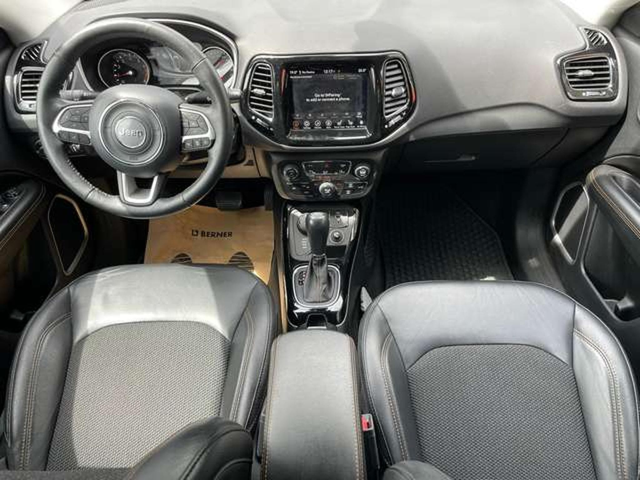 Jeep Compass 4x4 Auto Limited JUSQU'A 48 MOIS DE GARANTIE (2019) - Photo 13