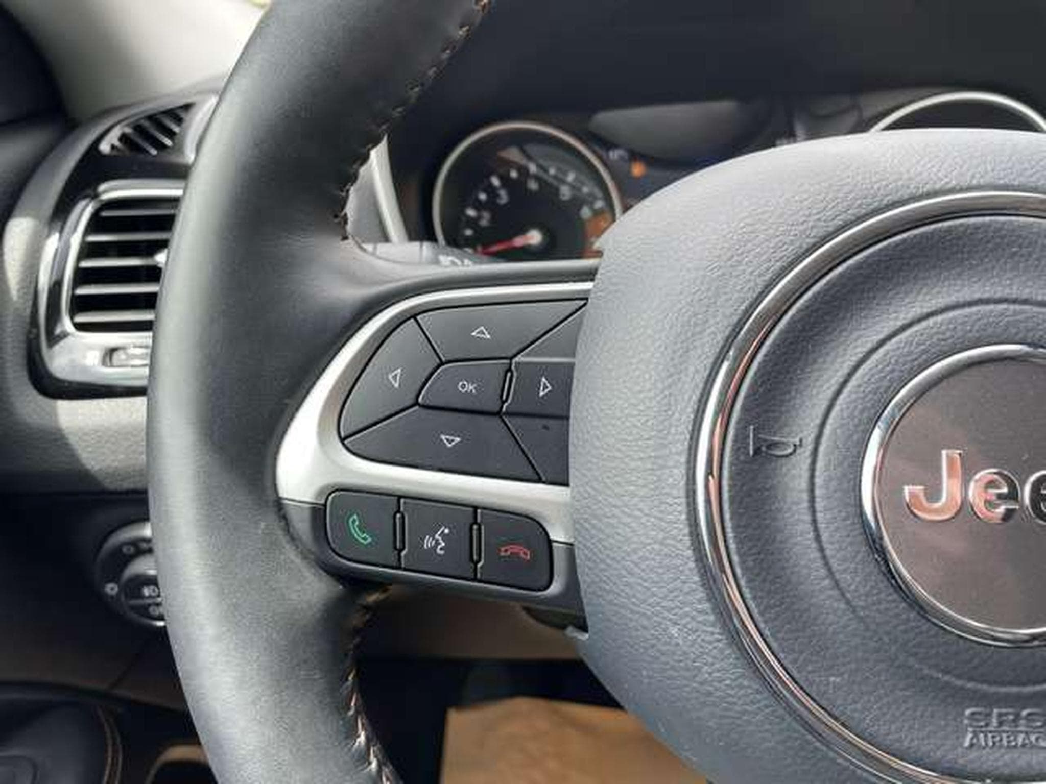 Jeep Compass 4x4 Auto Limited JUSQU'A 48 MOIS DE GARANTIE (2019) - Photo 15