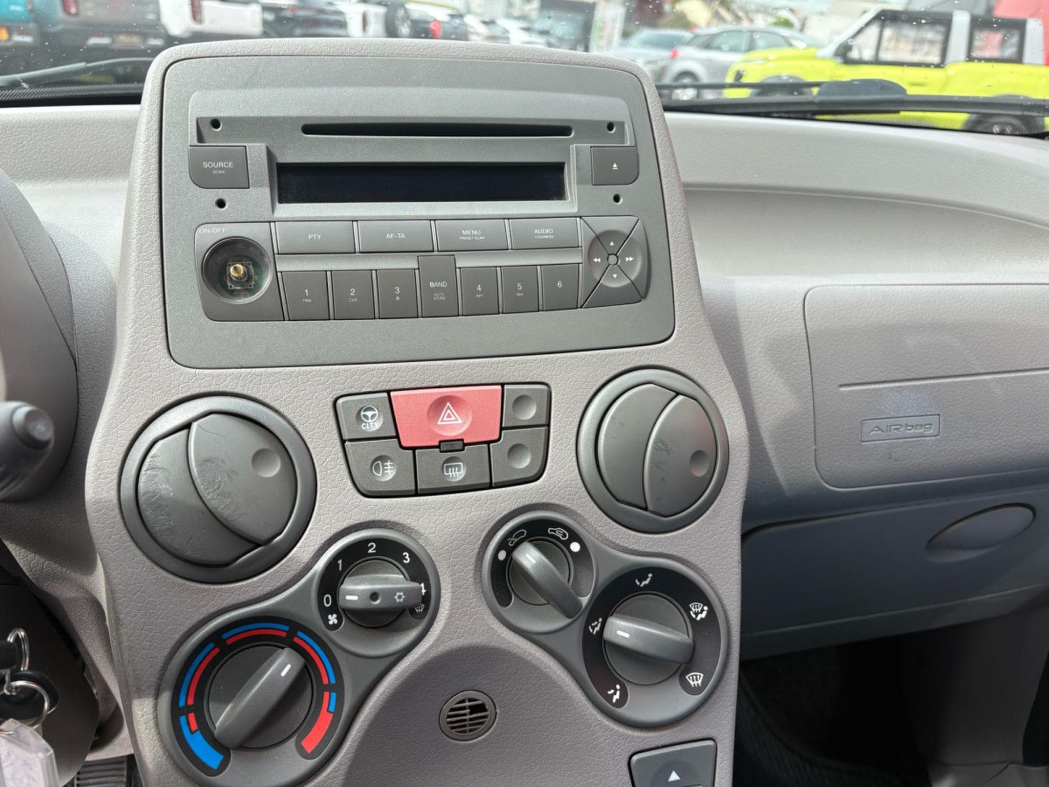 Fiat Panda DIESEL (2004) - Photo 11