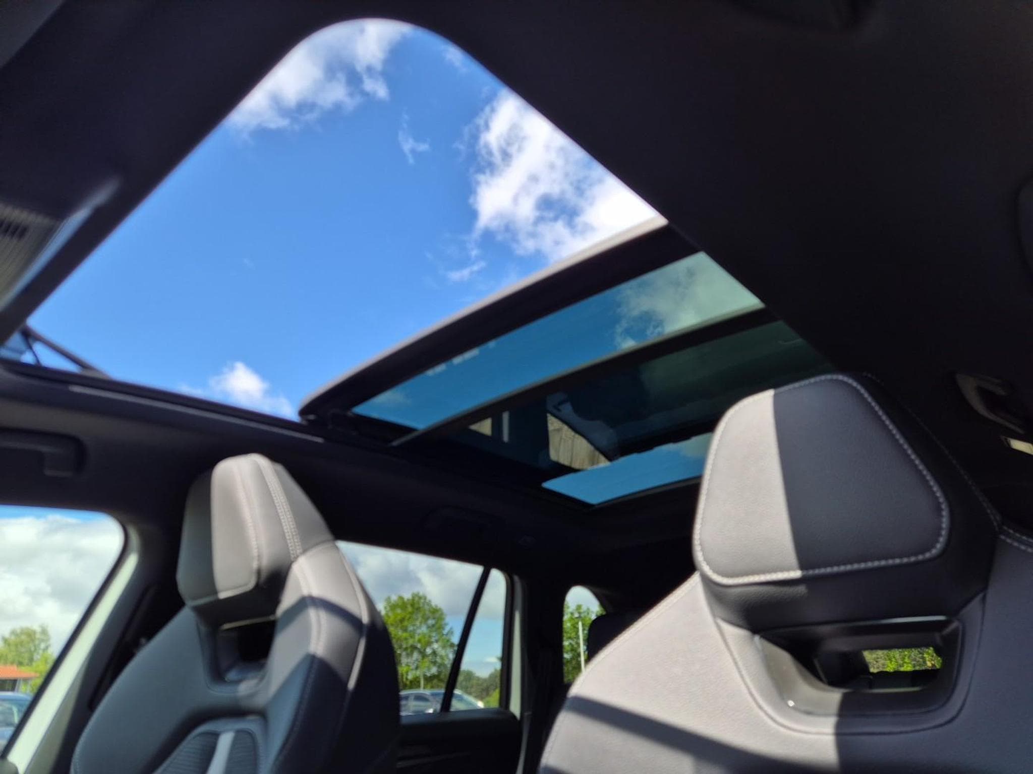 Skoda Kodiaq Sportline 1.5 TSI (2026) - Photo 10
