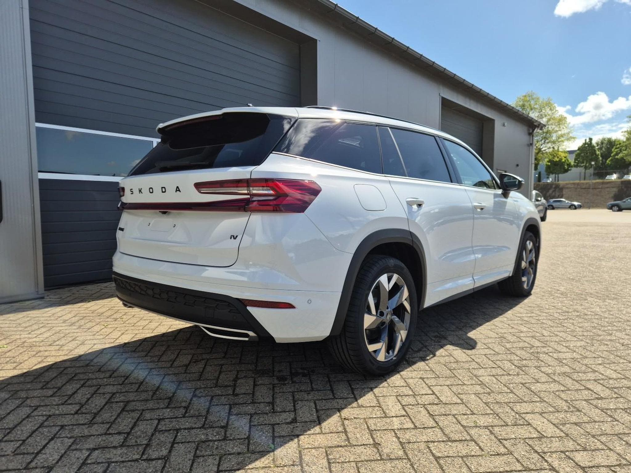 Skoda Kodiaq Sportline 1.5 TSI (2026) - Photo 5