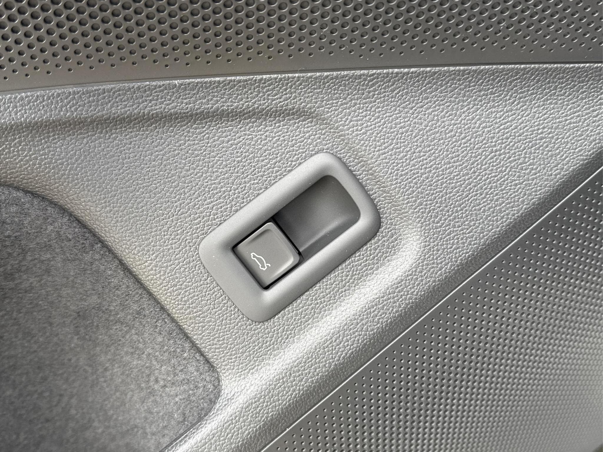 Skoda Superb Selection (2026) - Photo 20