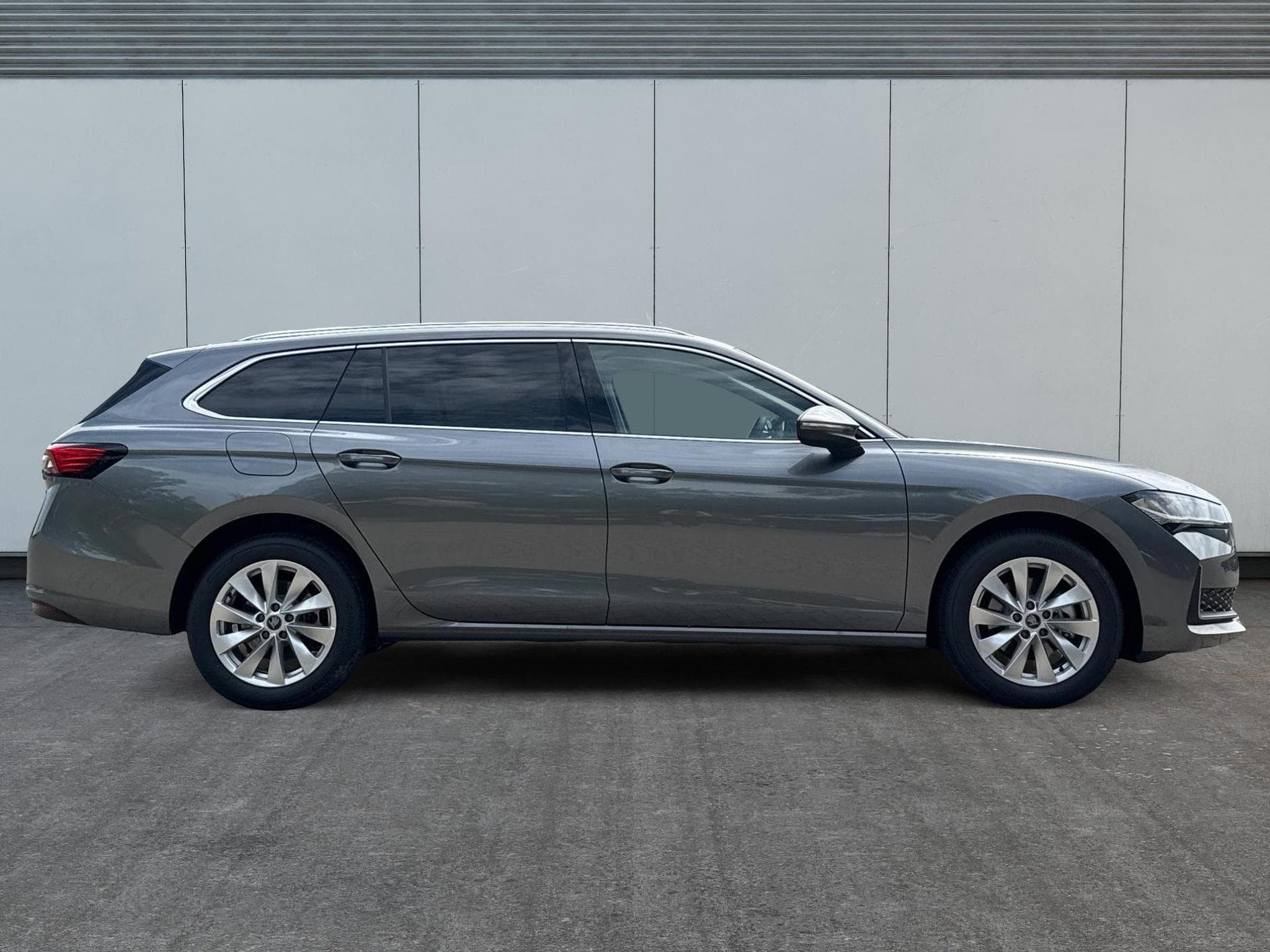Skoda Superb Selection (2026) - Photo 5