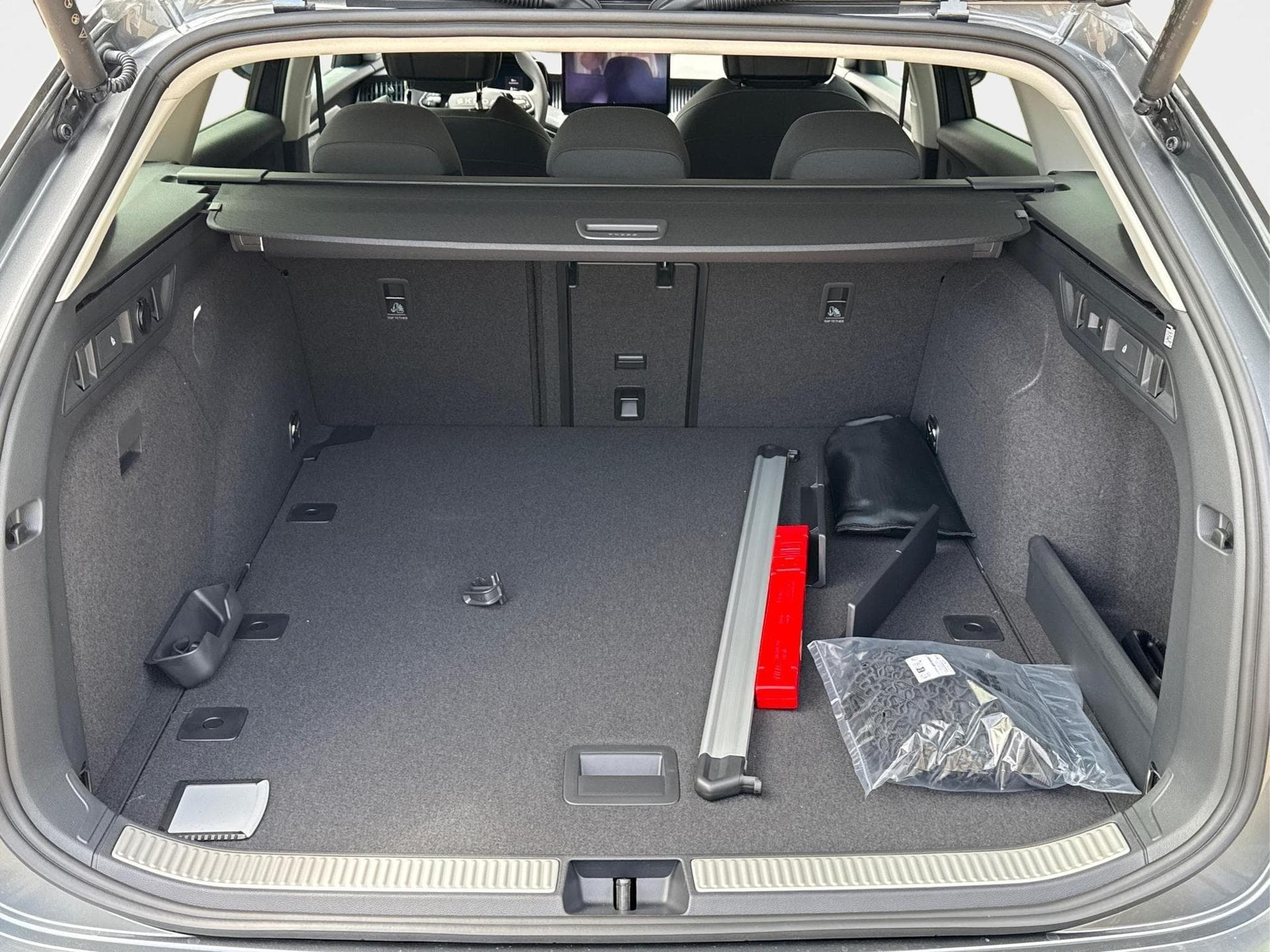 Skoda Superb Selection (2026) - Photo 11