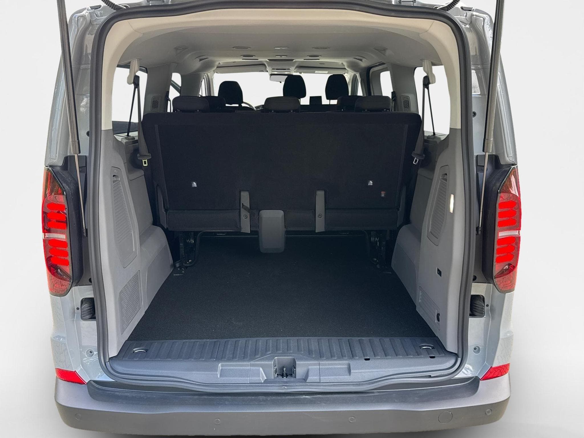 VW T7 Basis (2026) - Photo 10